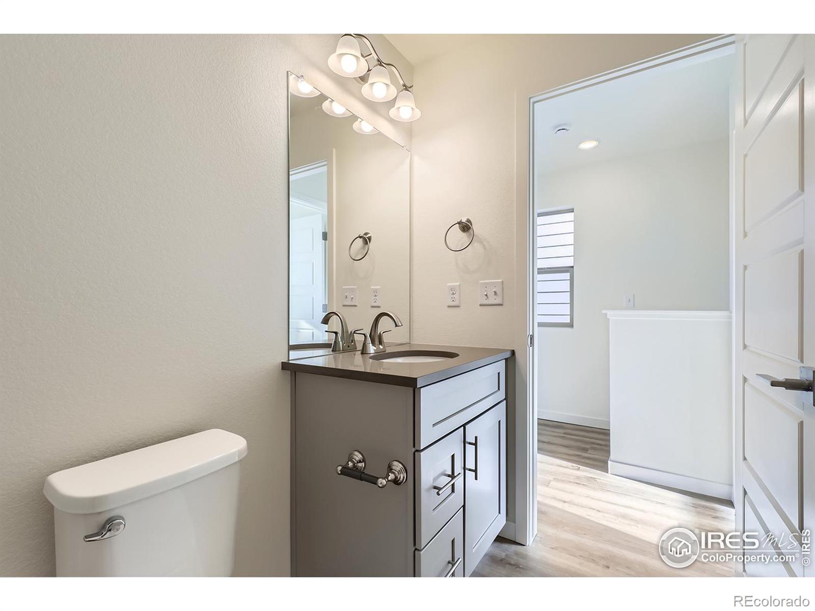 MLS Image #31 for 10231 e 62nd place,denver, Colorado