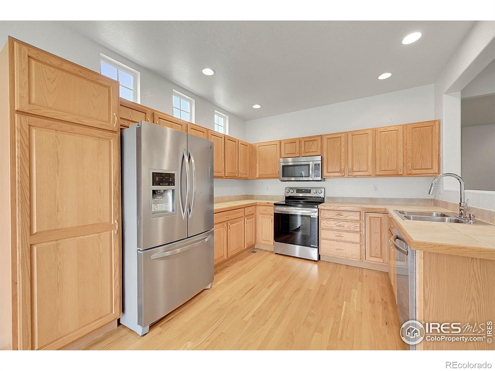 MLS Image #4 for 13509 w 62nd drive,arvada, Colorado