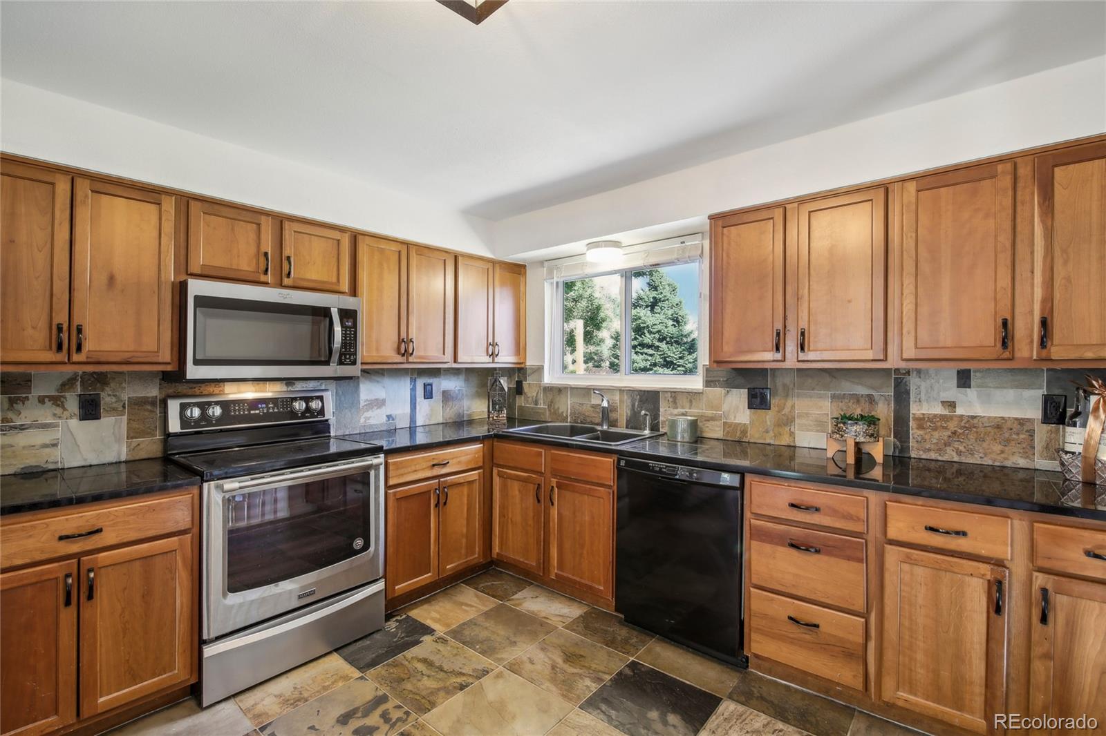 MLS Image #5 for 7980  estes court,arvada, Colorado