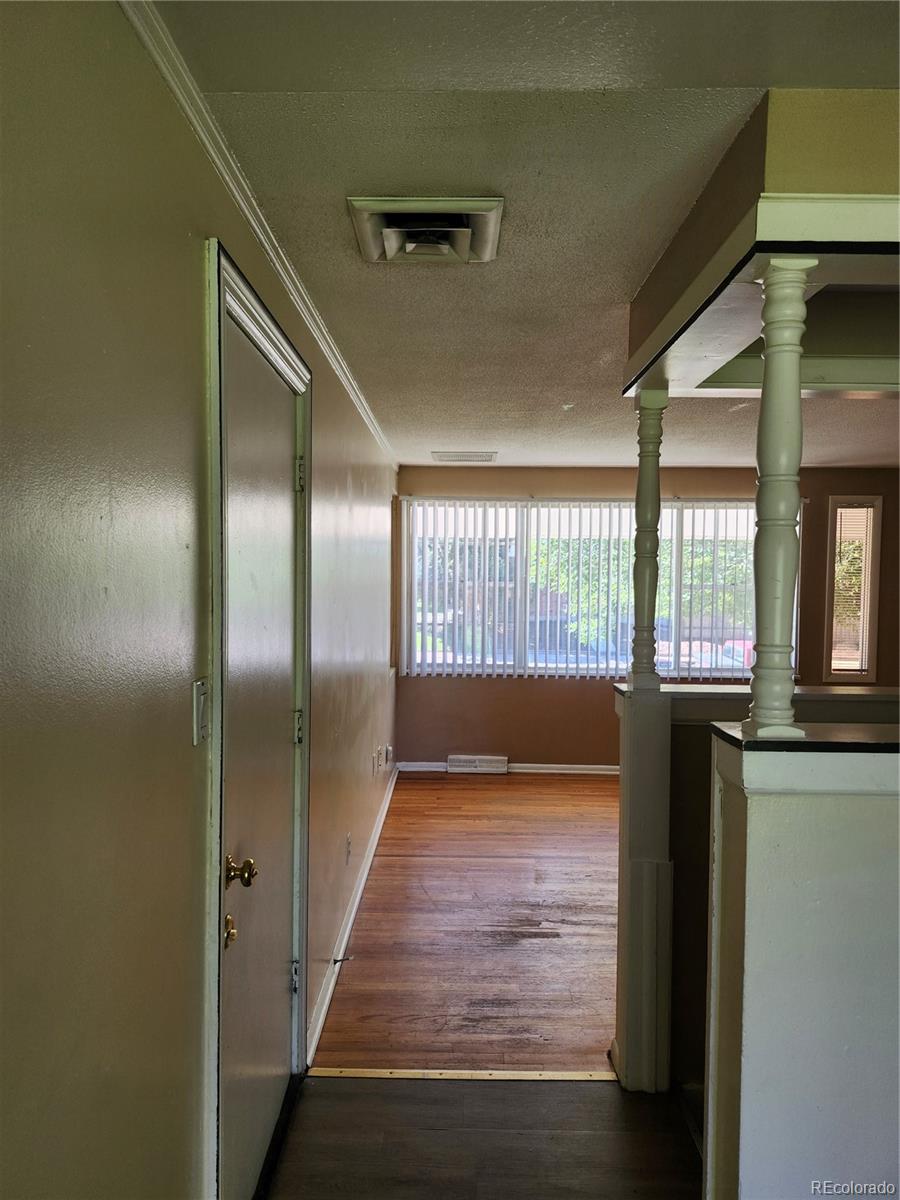 MLS Image #2 for 6875 e louisiana avenue,denver, Colorado