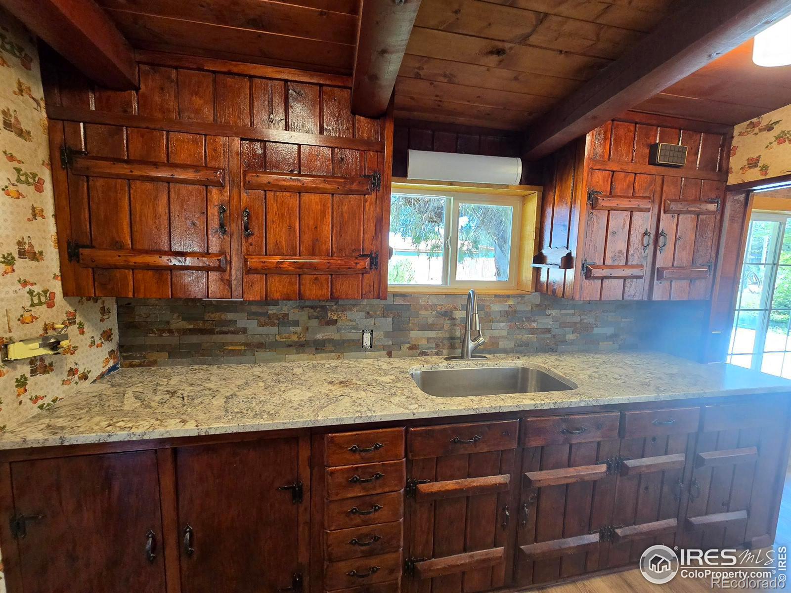 MLS Image #10 for 119  cedar street,log lane village, Colorado