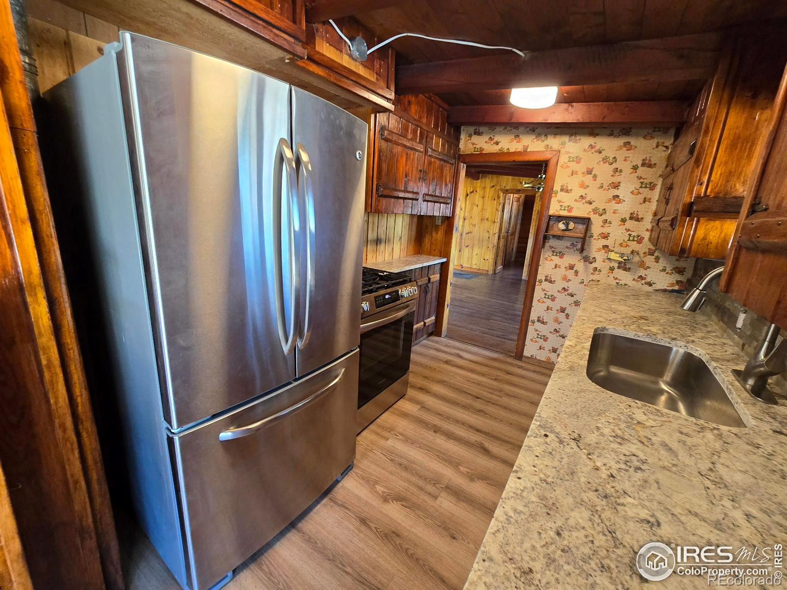 MLS Image #11 for 119  cedar street,log lane village, Colorado