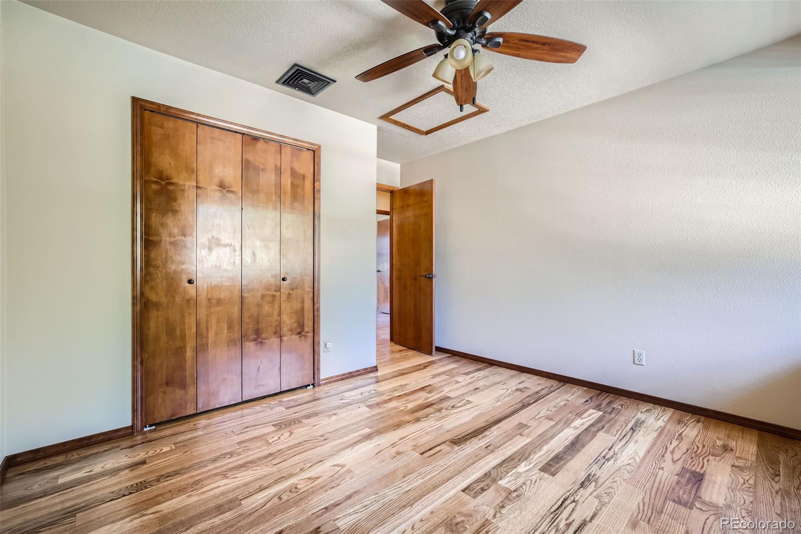 MLS Image #19 for 3415  oak creek drive,colorado springs, Colorado