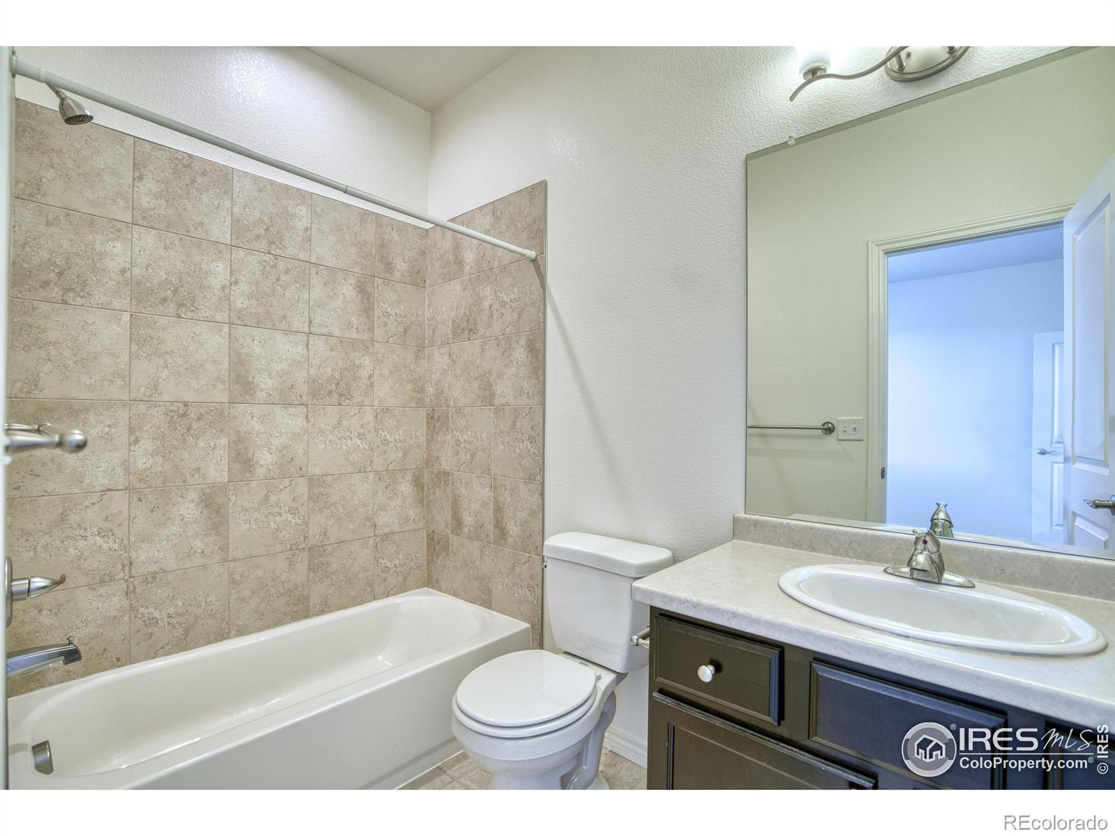 MLS Image #21 for 226 n parkside drive,longmont, Colorado