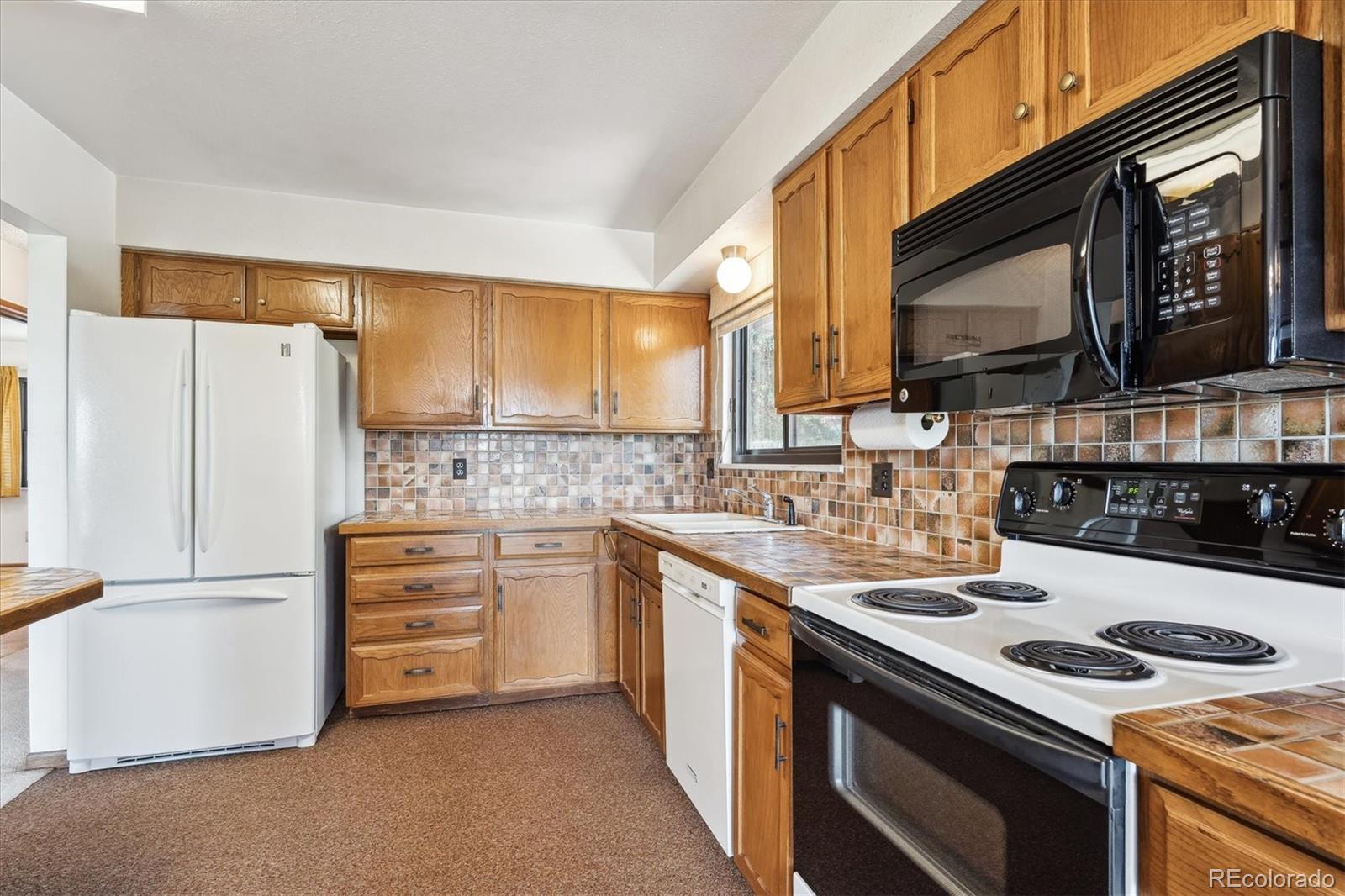 MLS Image #13 for 5979  eldridge court,arvada, Colorado