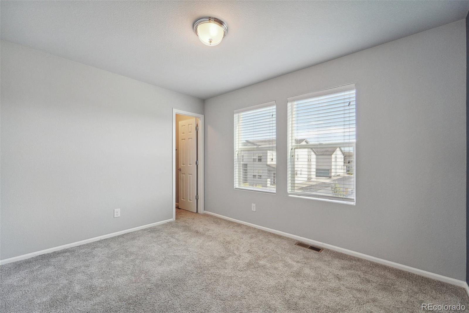 MLS Image #18 for 16131 e warner place,denver, Colorado