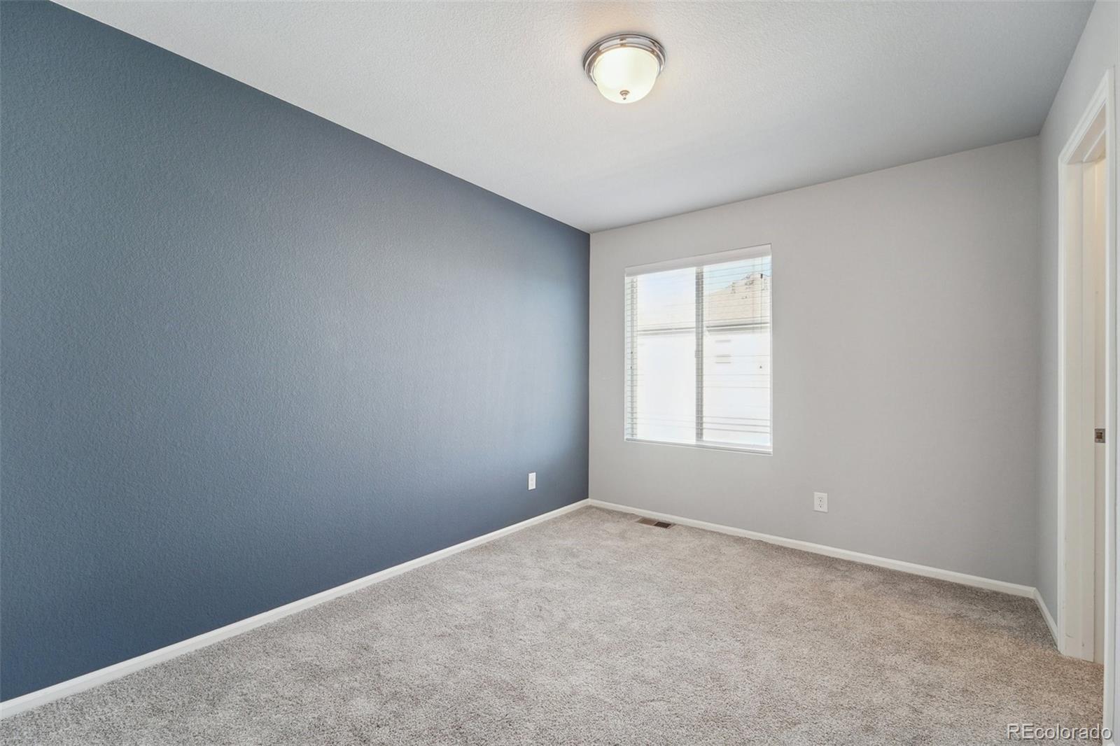 MLS Image #20 for 16131 e warner place,denver, Colorado