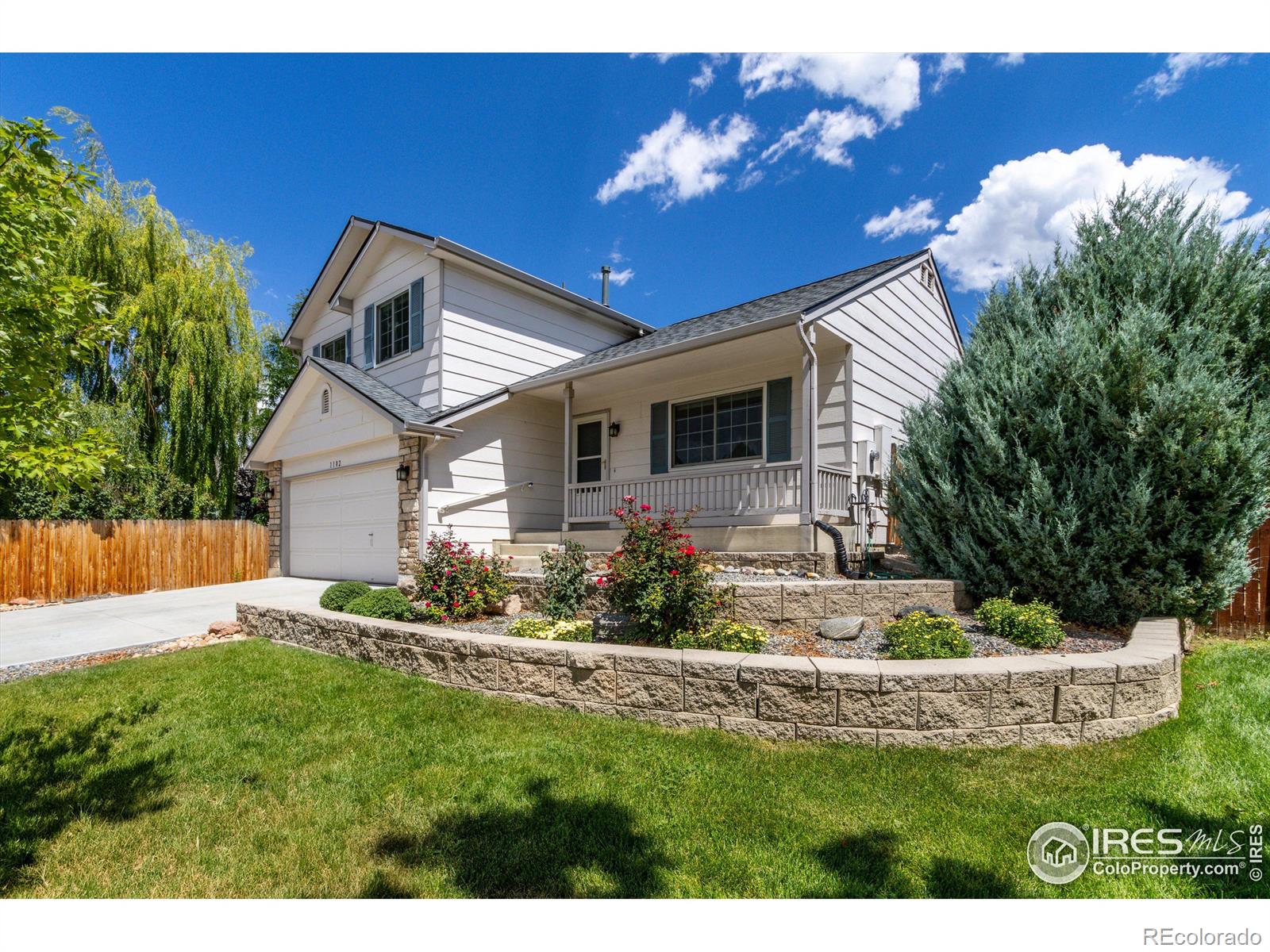 MLS Image #2 for 1102  red oak drive,longmont, Colorado