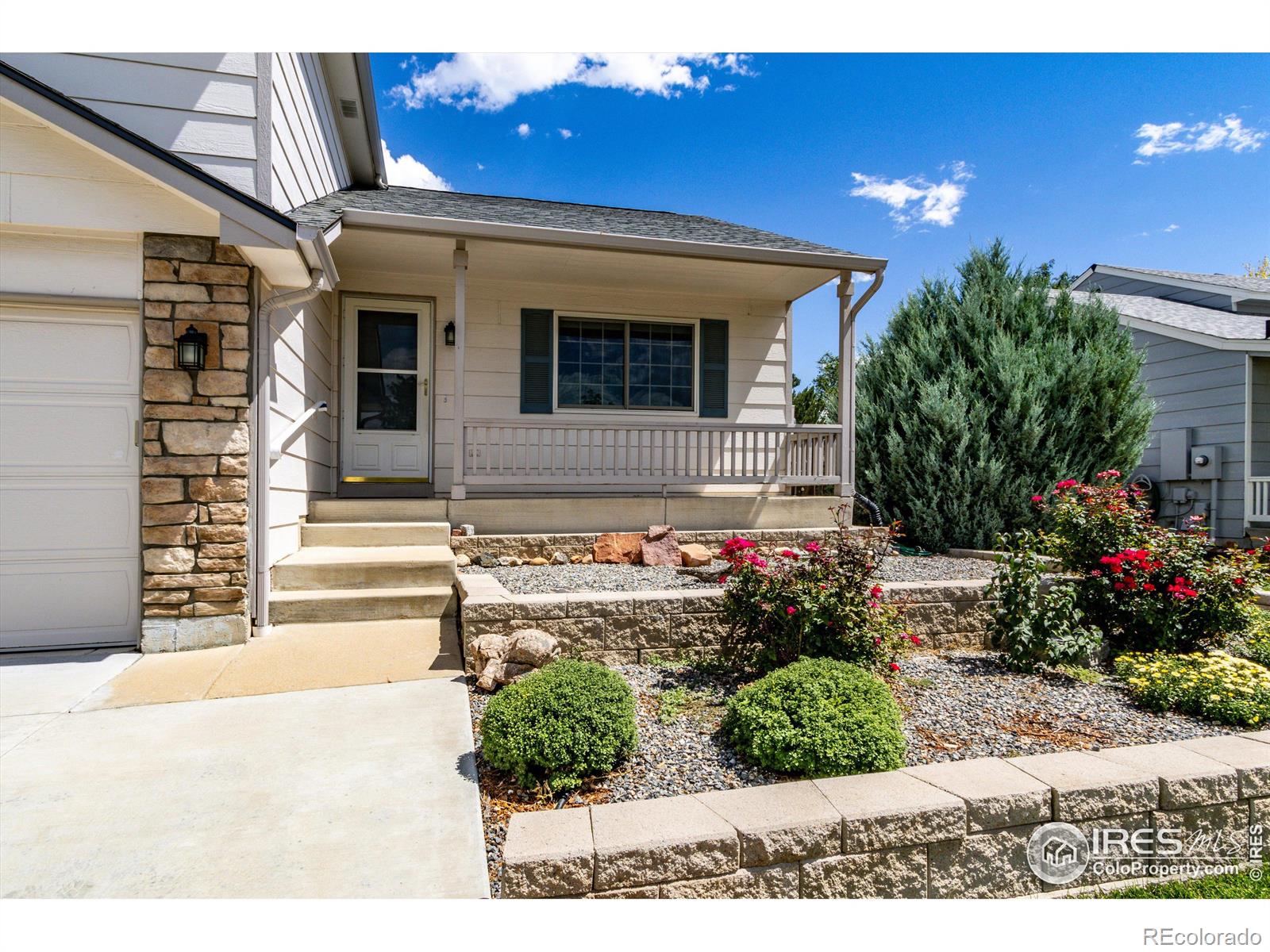 MLS Image #3 for 1102  red oak drive,longmont, Colorado