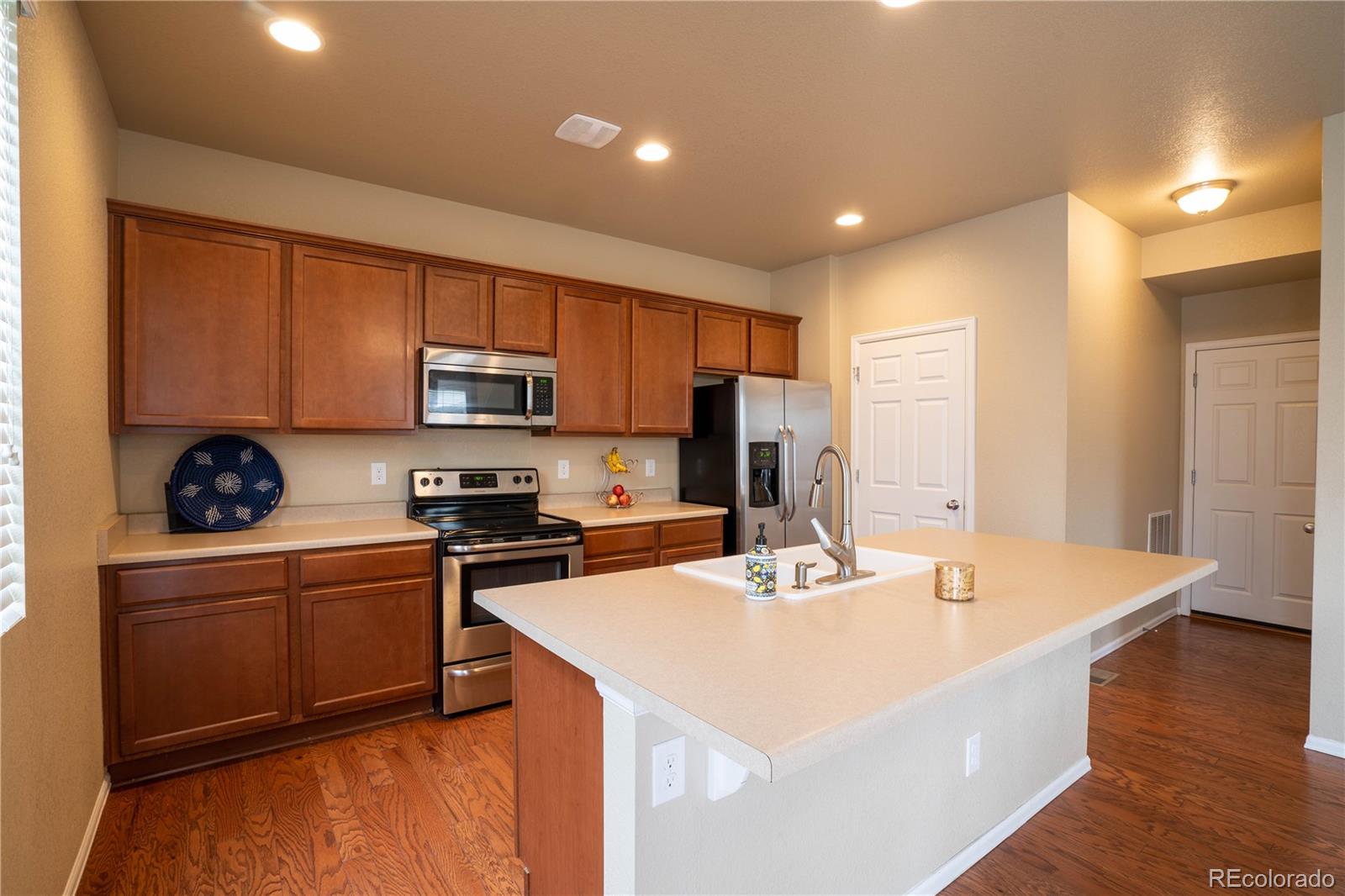 MLS Image #6 for 6444 n ensenada court,aurora, Colorado