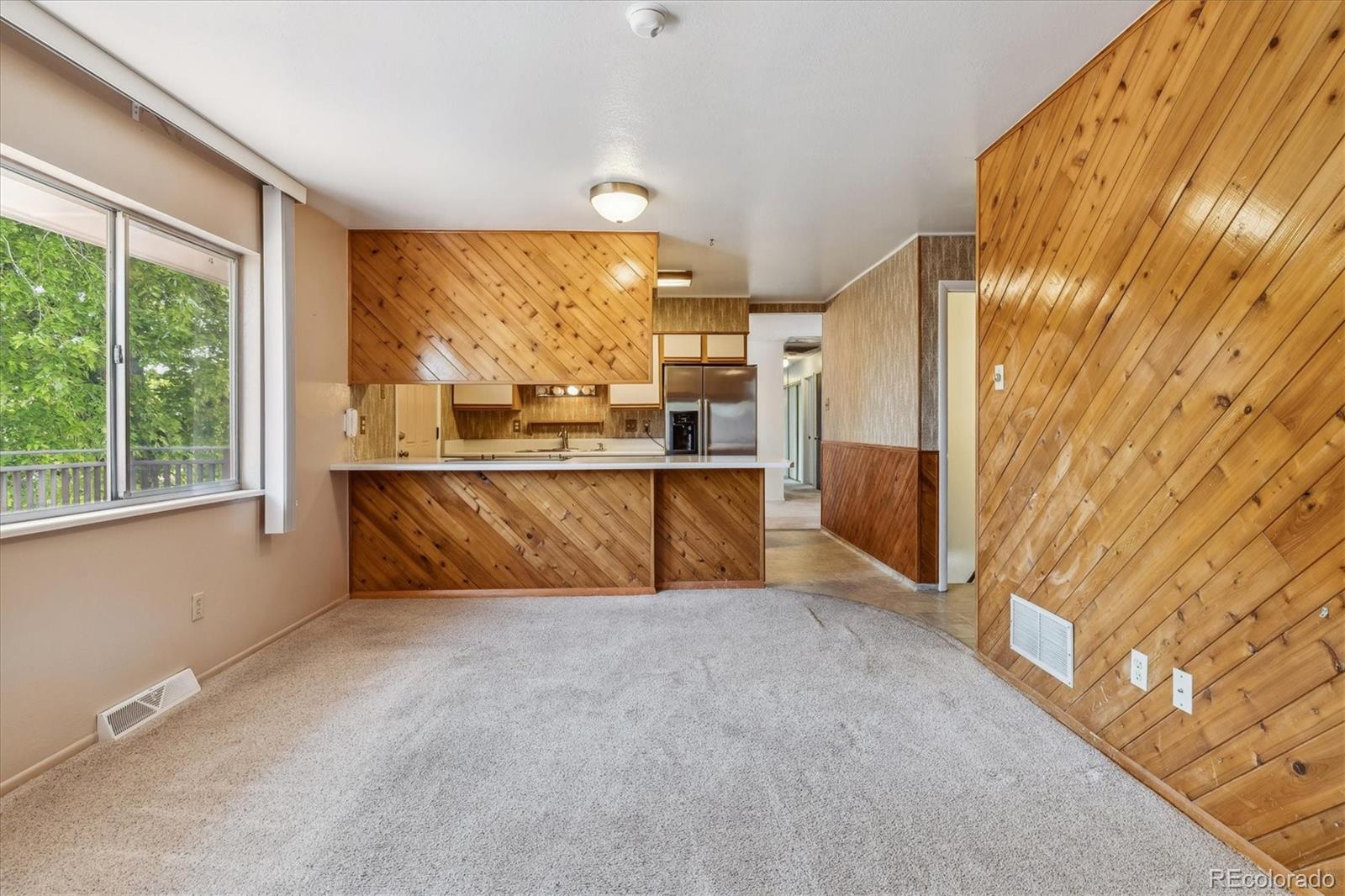 MLS Image #5 for 2082 s yank way,lakewood, Colorado