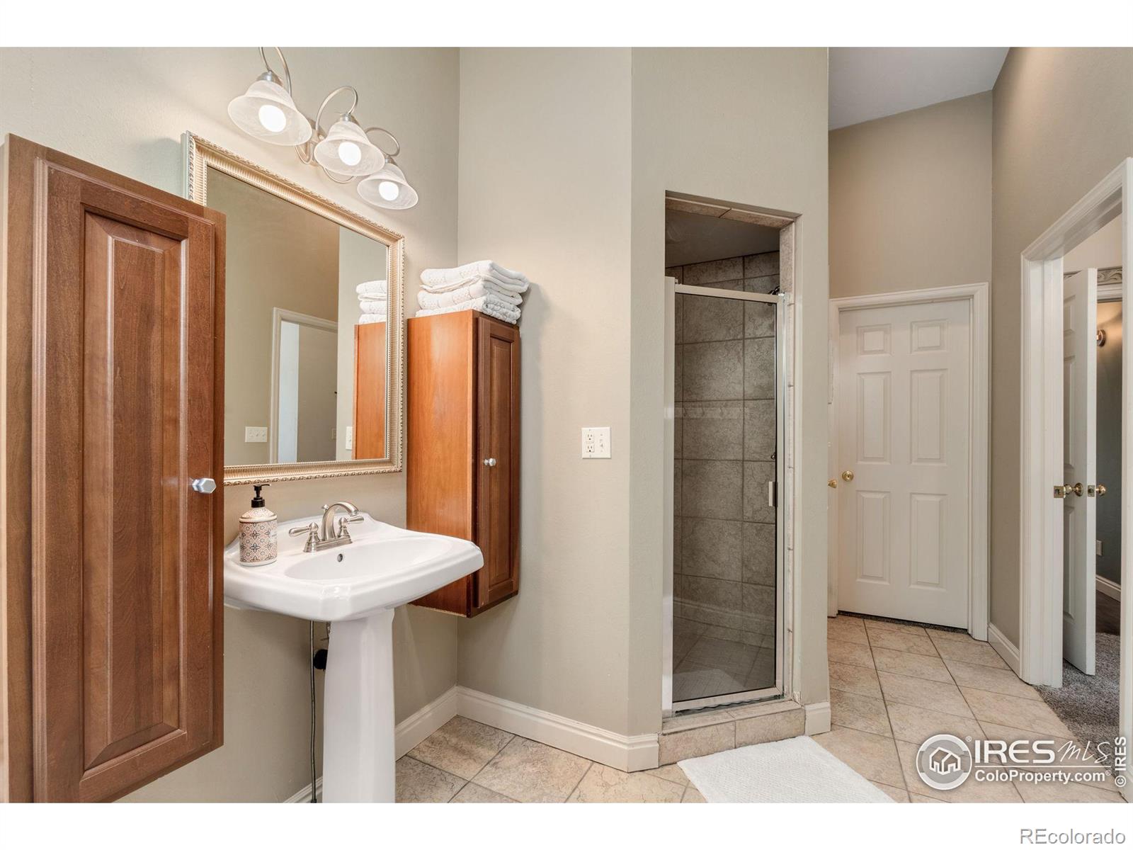 MLS Image #16 for 8000 s kendall court,littleton, Colorado