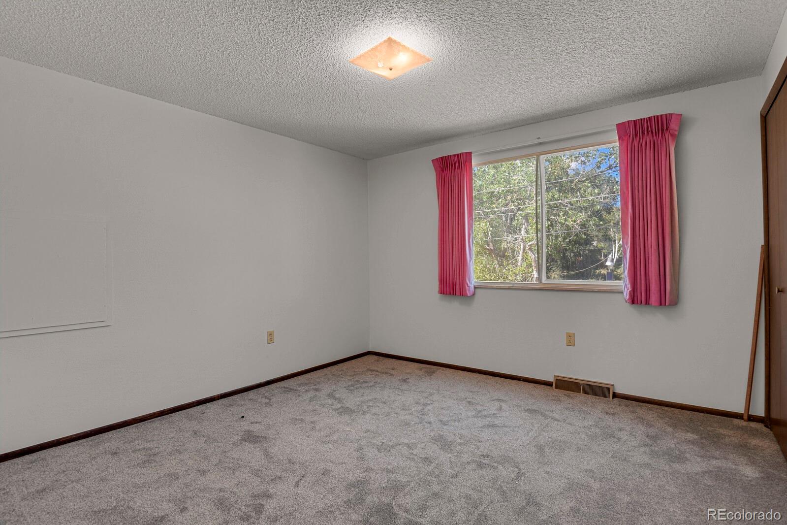 MLS Image #20 for 523 s devinney street,lakewood, Colorado