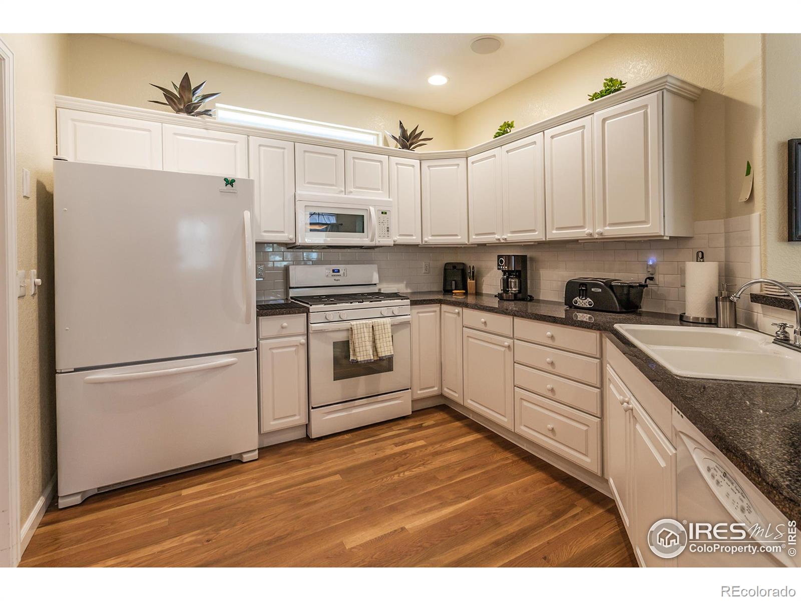 MLS Image #12 for 1829  indian hills circle,fort collins, Colorado