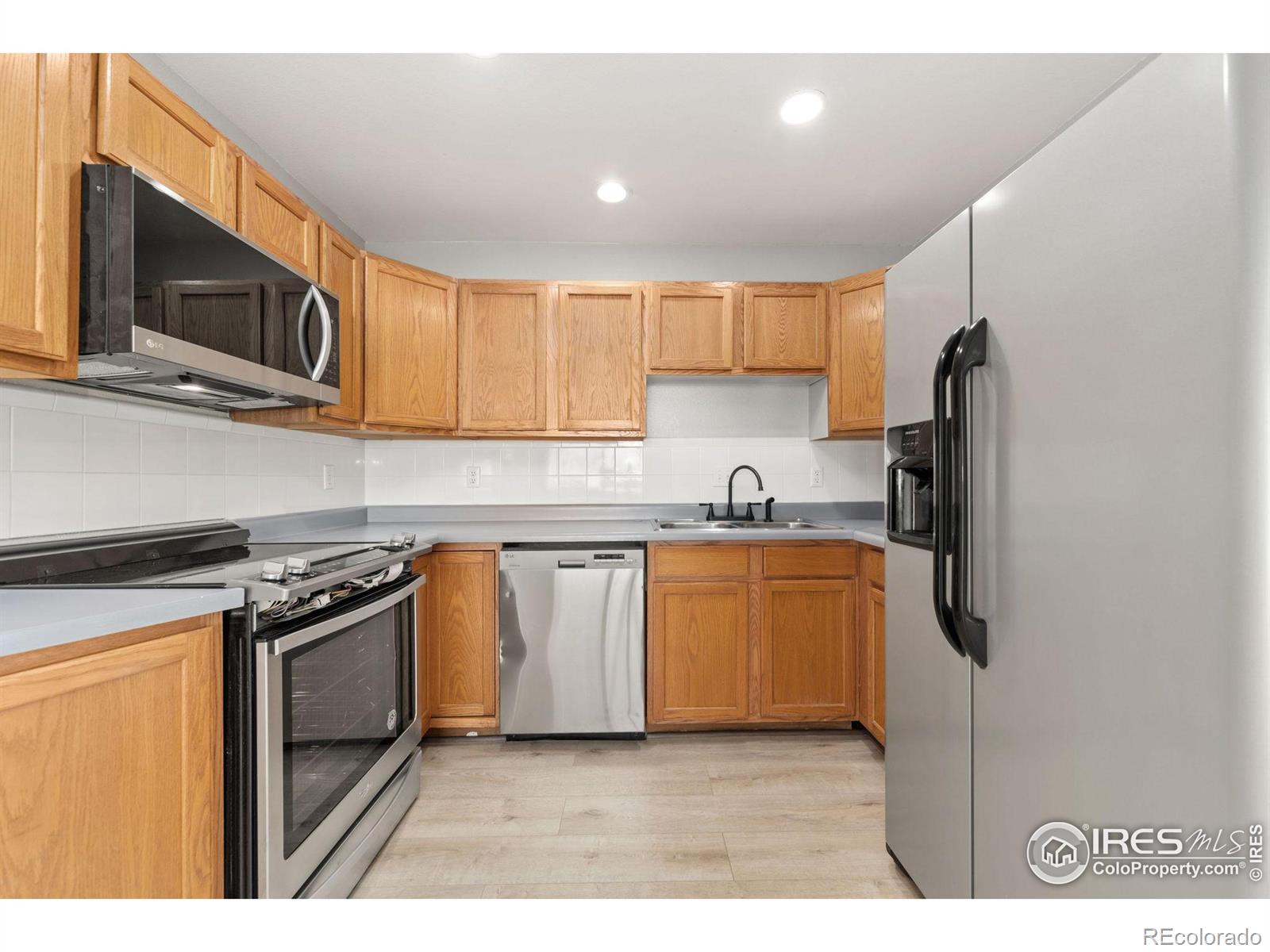 MLS Image #14 for 31322  4th street,gill, Colorado