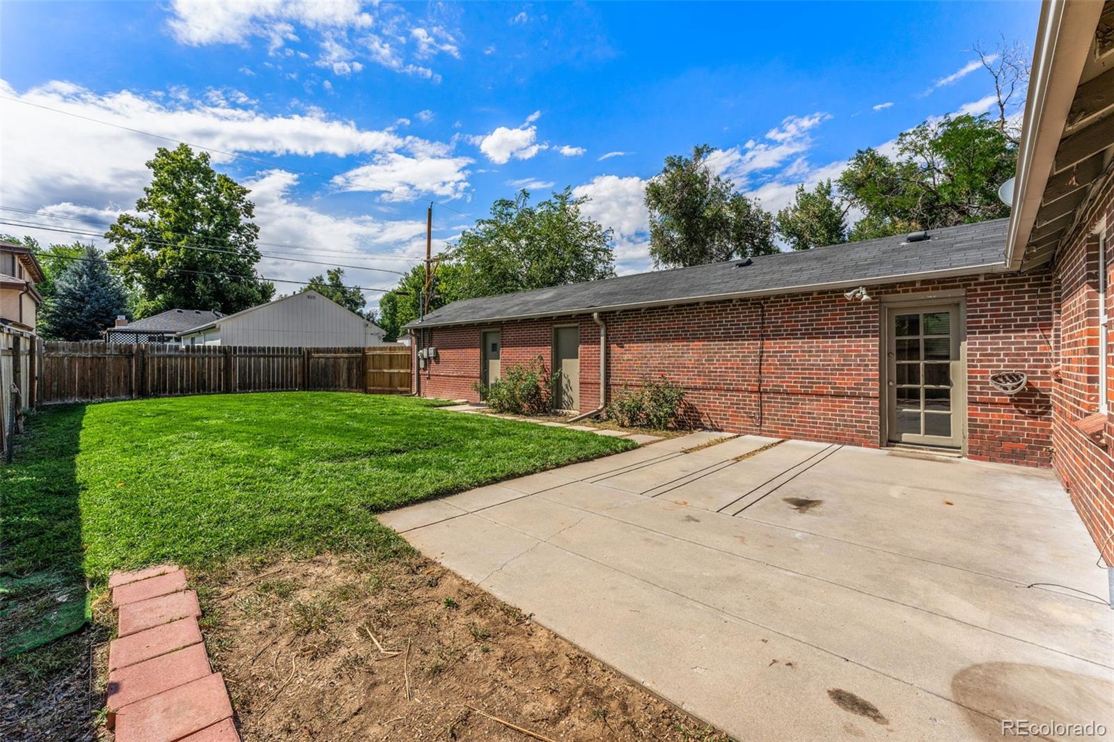 MLS Image #24 for 1097  leyden street,denver, Colorado