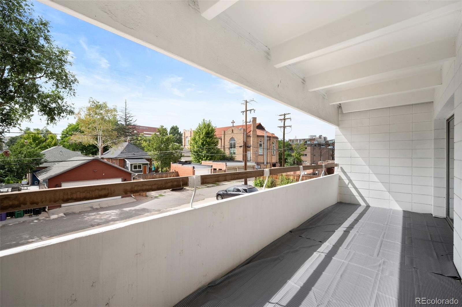 MLS Image #15 for 551 n pearl street 207,denver, Colorado