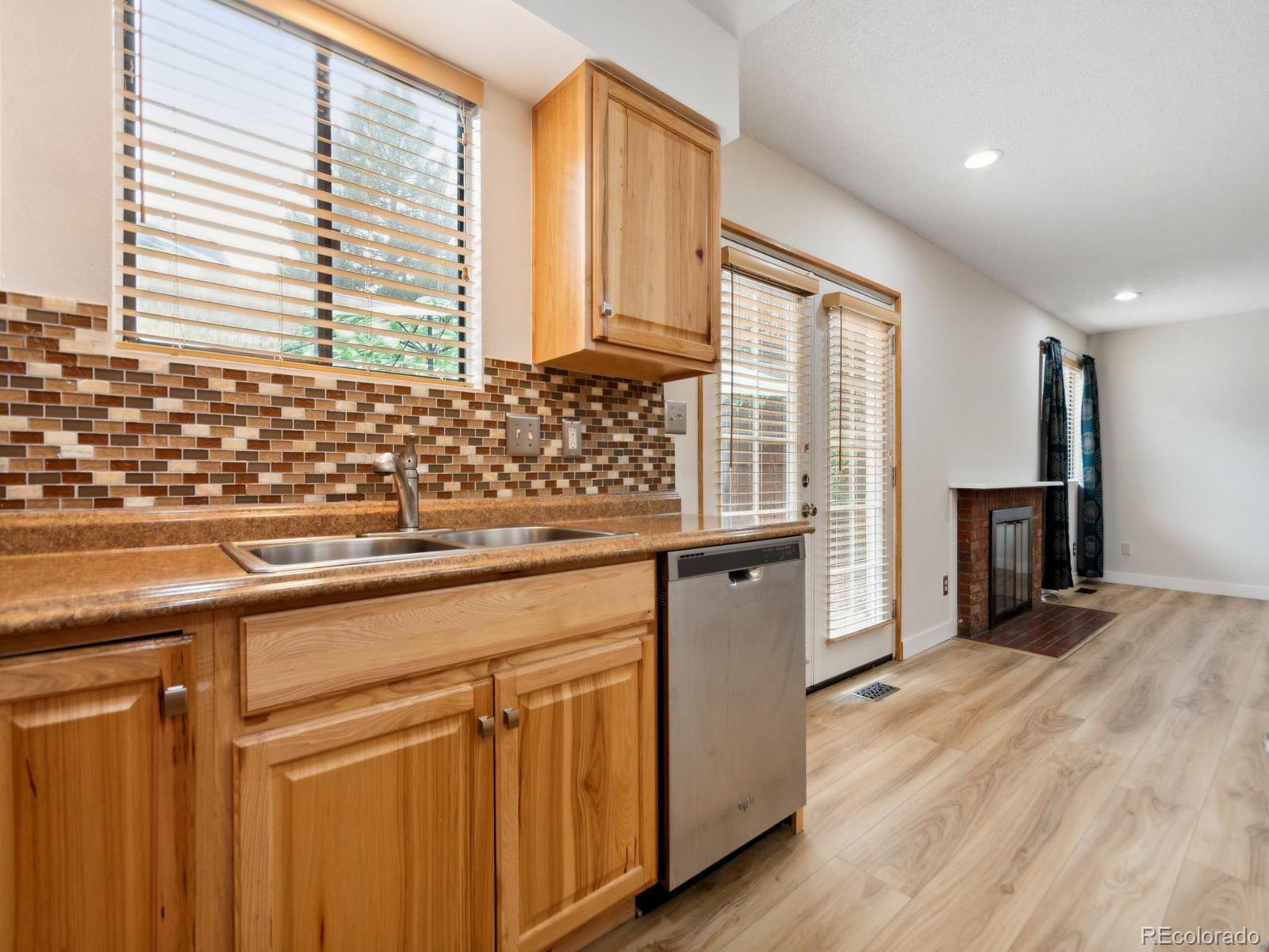 MLS Image #16 for 554 w crestline avenue,littleton, Colorado