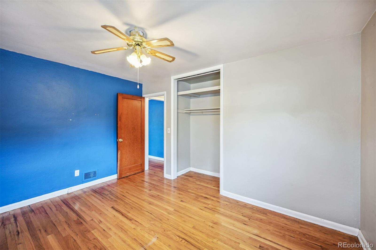 MLS Image #13 for 1461 s perry street,denver, Colorado