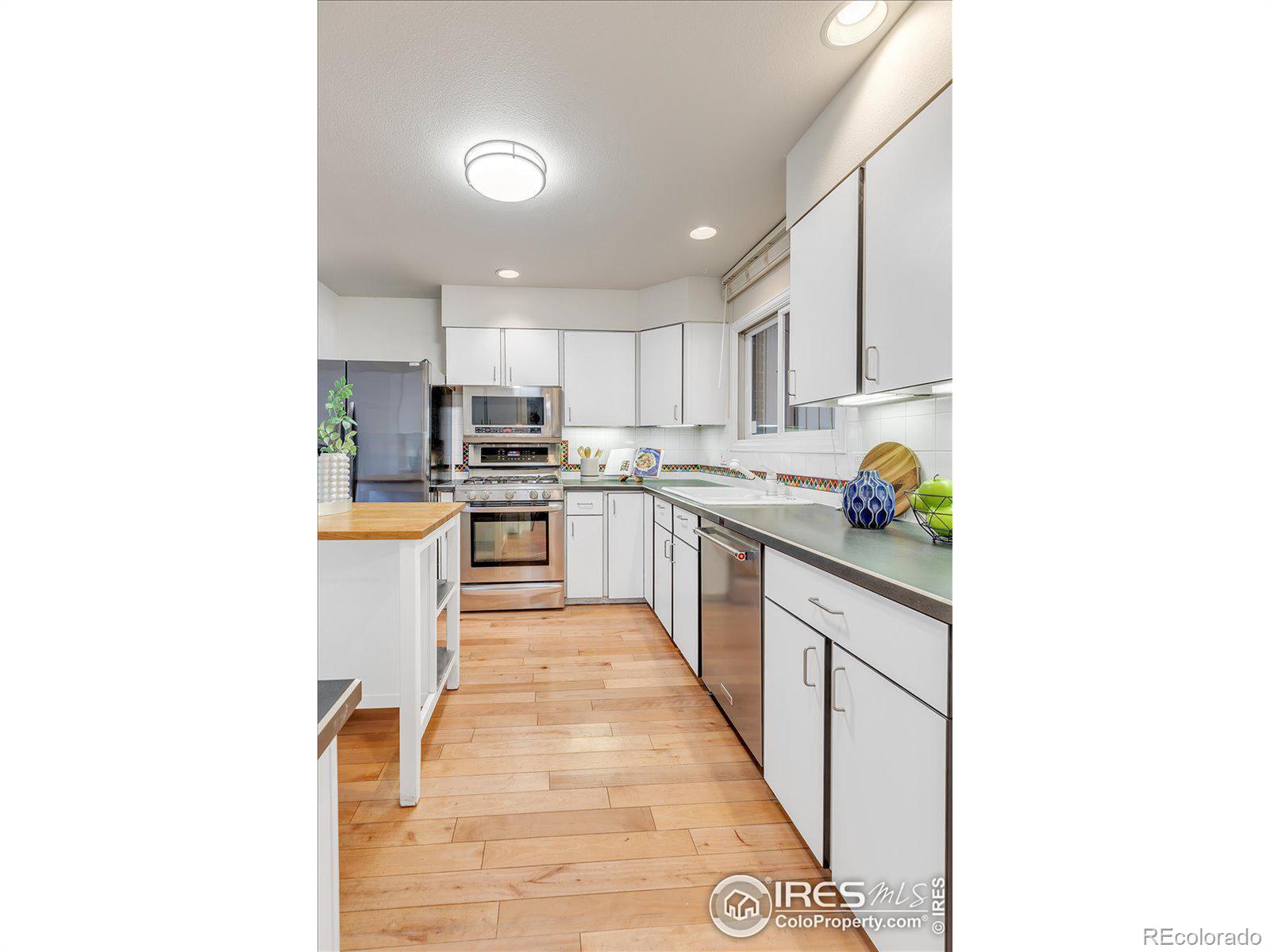 MLS Image #2 for 1531  bradley drive,boulder, Colorado