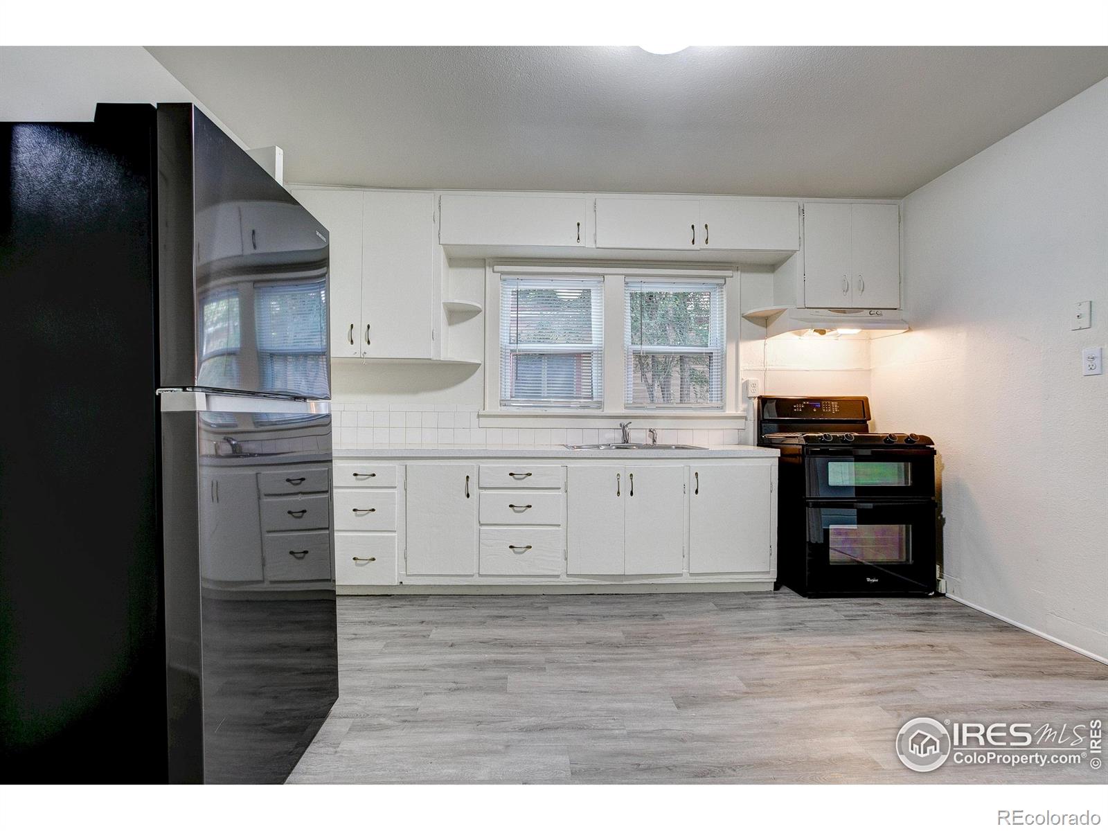 MLS Image #7 for 1333 e 7th street,loveland, Colorado