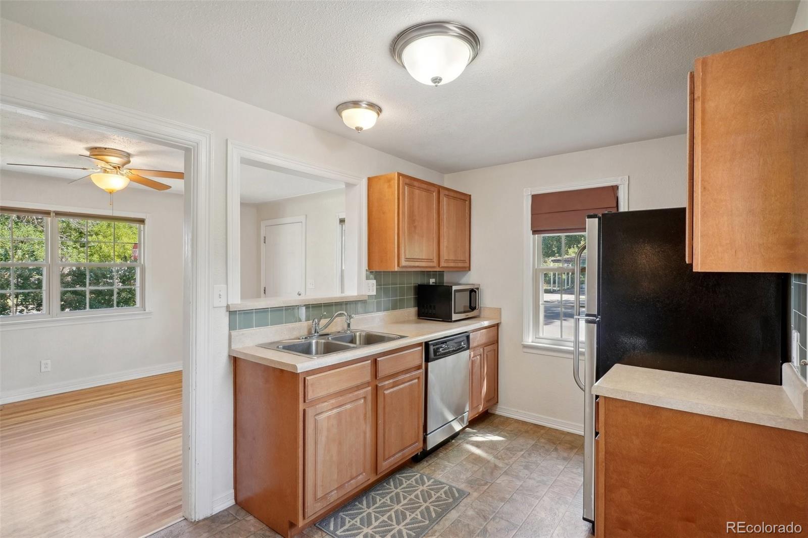 MLS Image #8 for 1201  newark street,aurora, Colorado