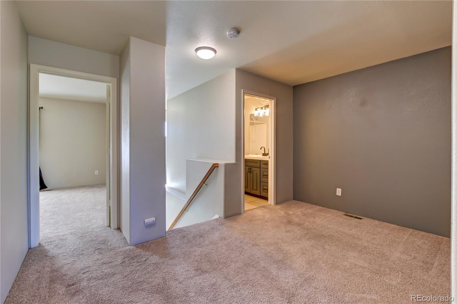 MLS Image #11 for 21405 e 46th avenue,denver, Colorado