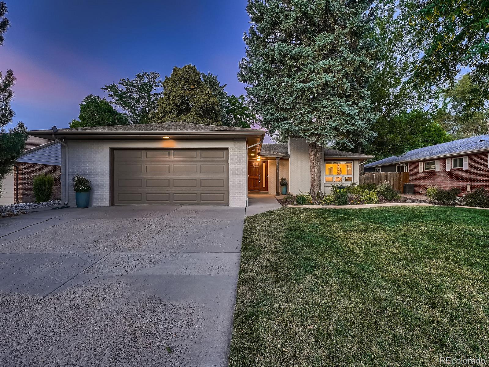 MLS Image #2 for 2336 s fairfax drive,denver, Colorado