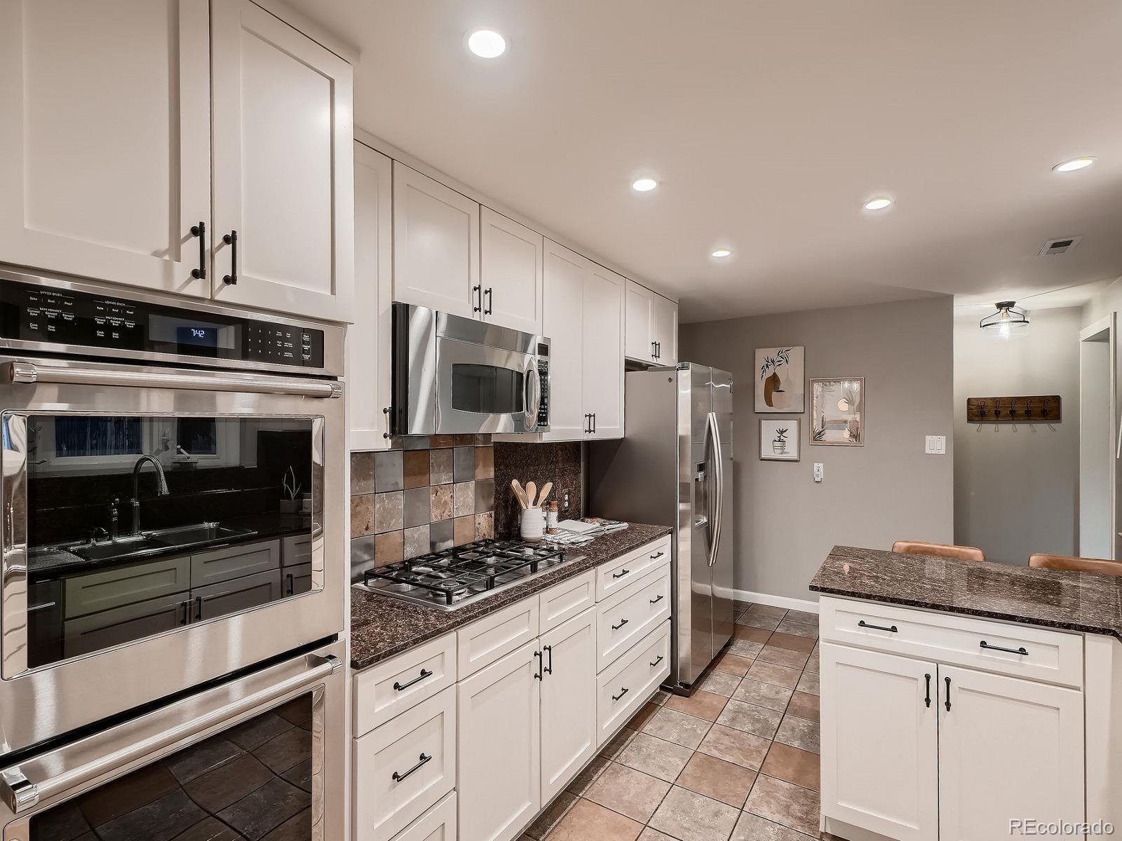 MLS Image #8 for 2336 s fairfax drive,denver, Colorado