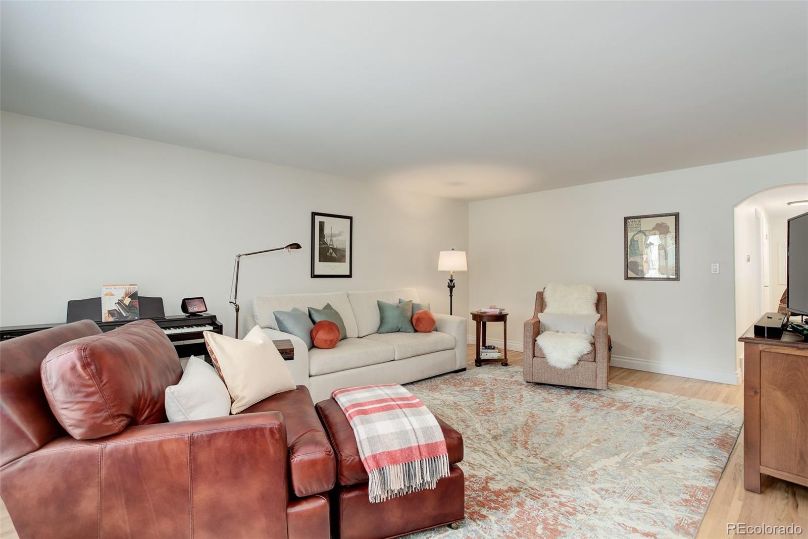 MLS Image #8 for 2783 s knoxville way,denver, Colorado