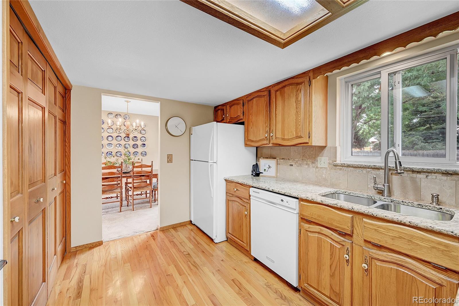 MLS Image #7 for 2781 s reed street,denver, Colorado