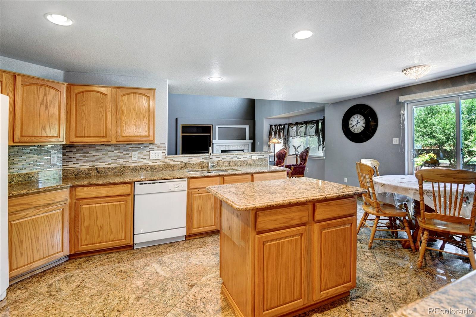 MLS Image #22 for 11489  paris court,commerce city, Colorado