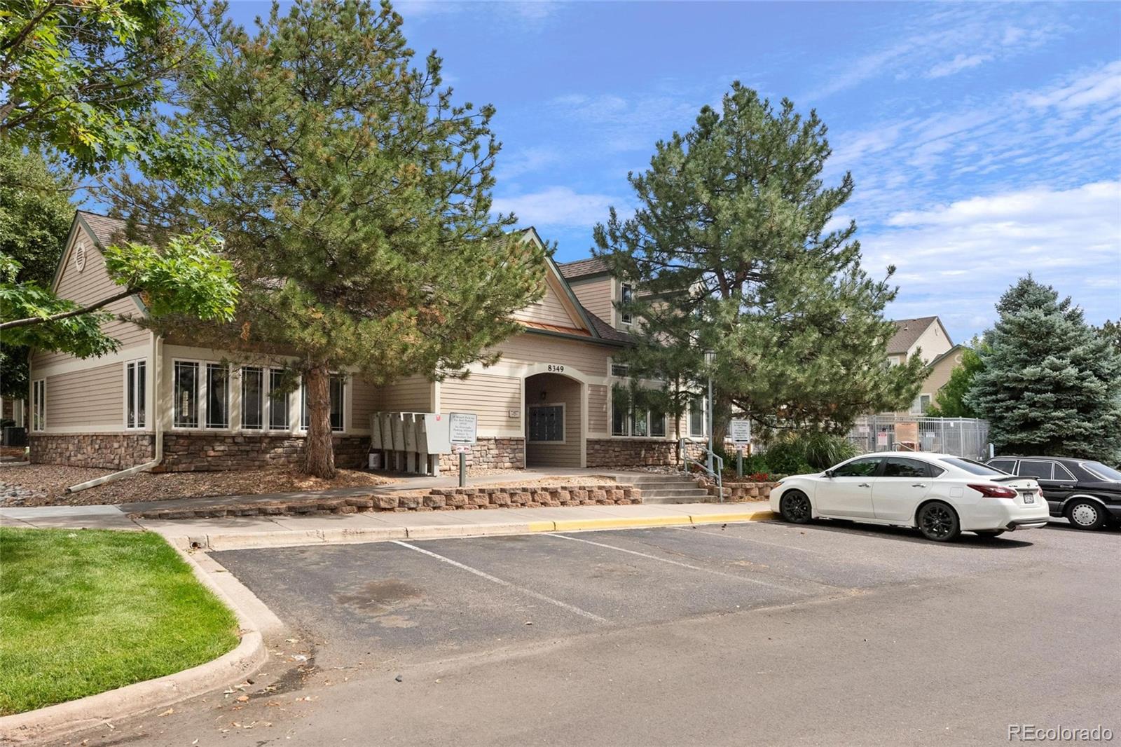 MLS Image #22 for 8309 s independence circle,littleton, Colorado