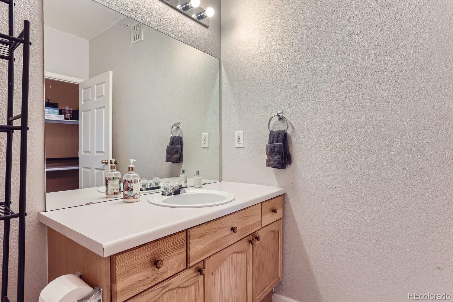 MLS Image #22 for 14241 e 1st drive,aurora, Colorado