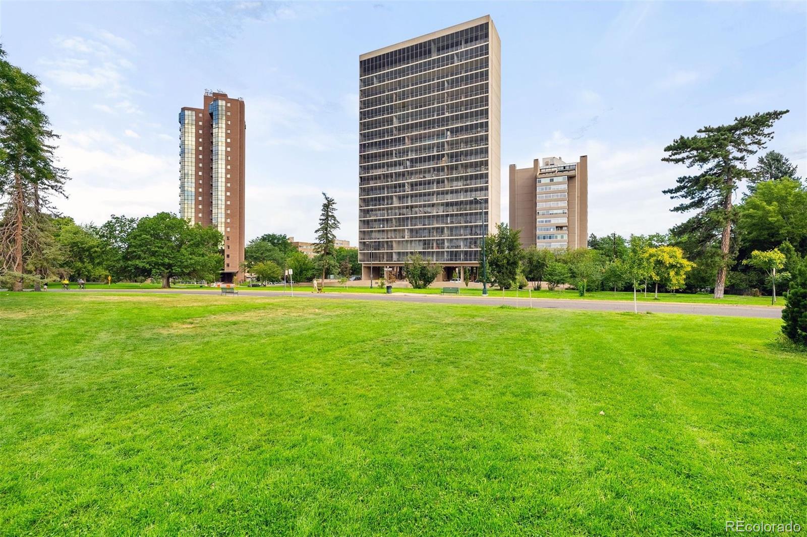 MLS Image #3 for 1201 n williams street 18a,denver, Colorado