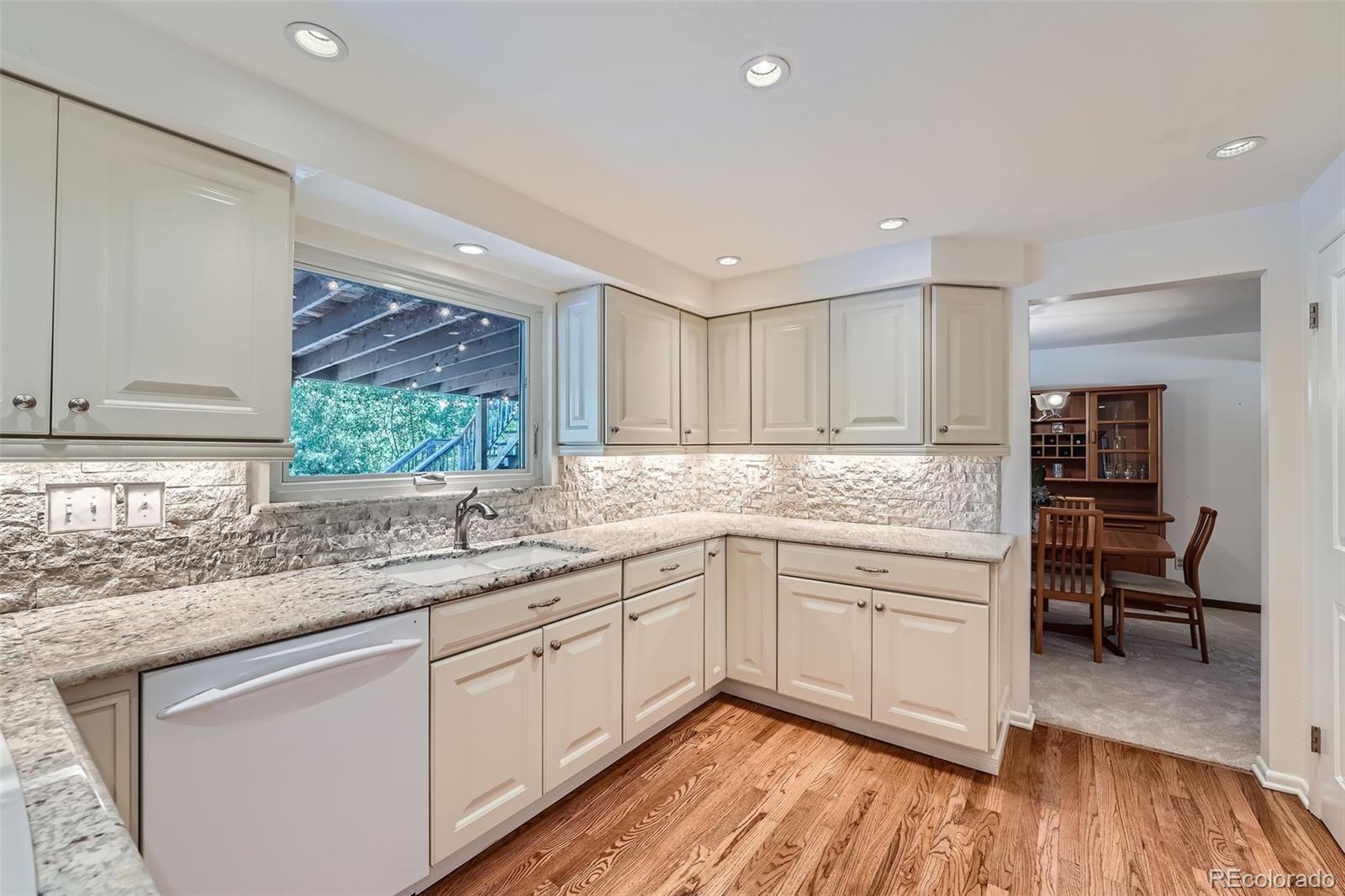 MLS Image #10 for 9749  sierra drive,arvada, Colorado