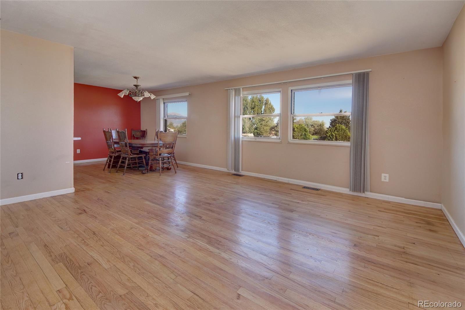 MLS Image #3 for 6885  defoe avenue,colorado springs, Colorado