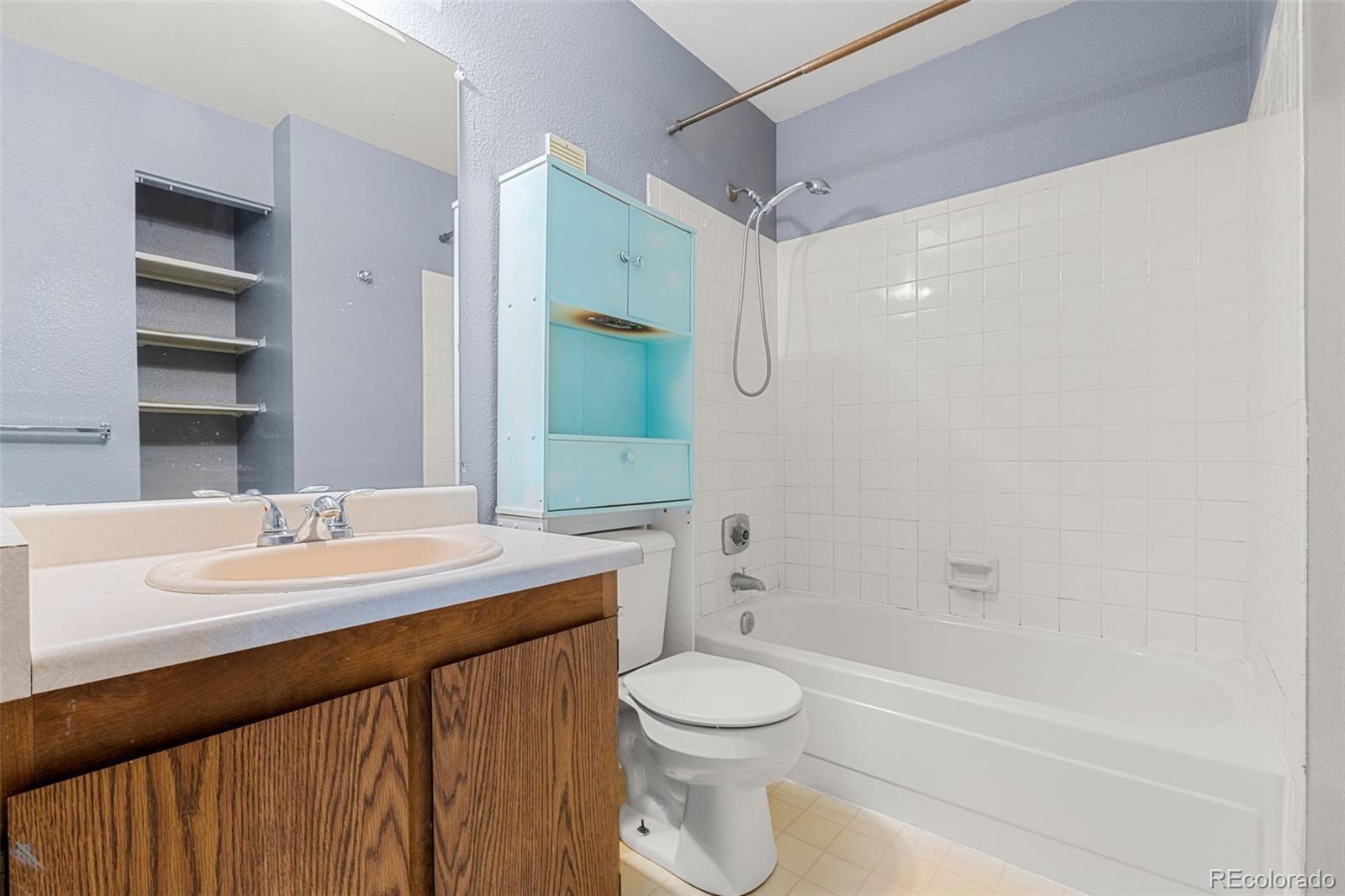 MLS Image #11 for 14182 e colorado drive,aurora, Colorado