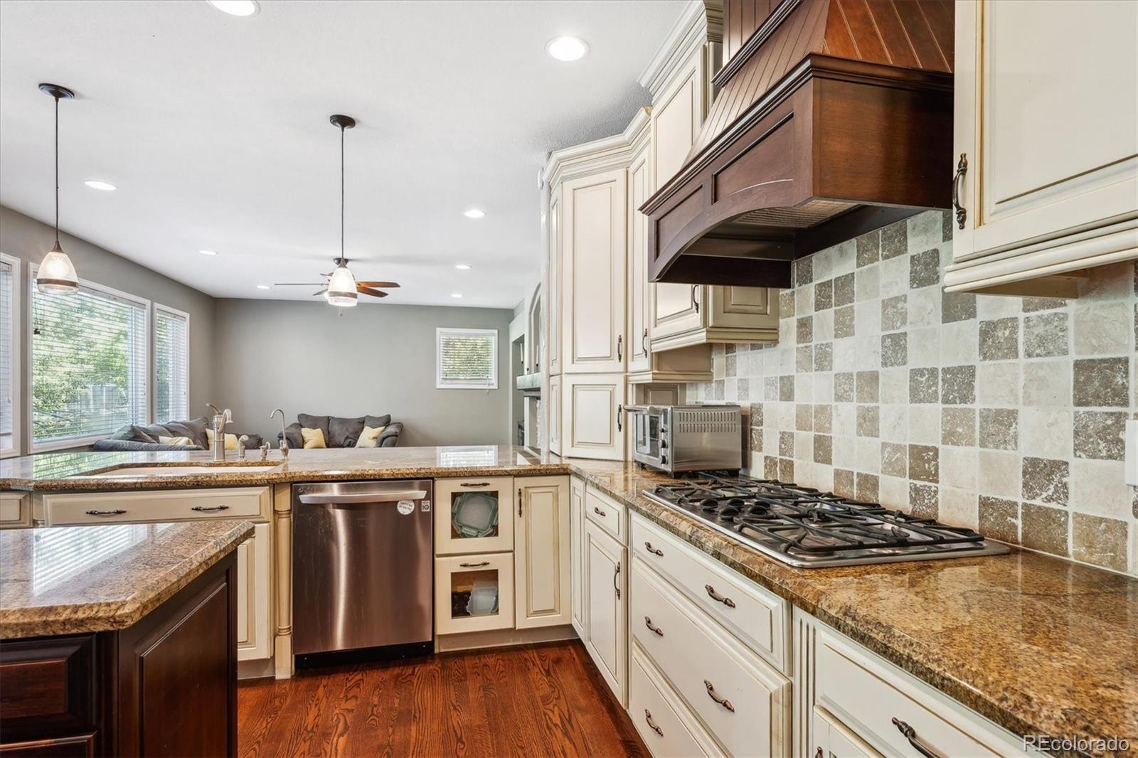 MLS Image #16 for 6086 s biscay street,aurora, Colorado