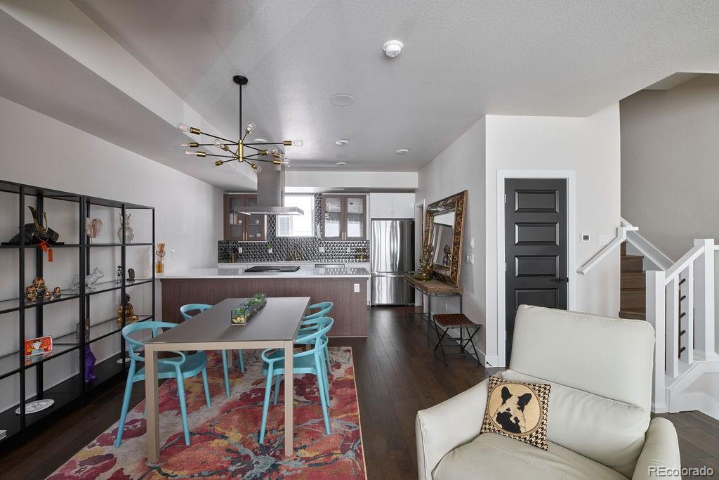 MLS Image #6 for 4363  hale parkway,denver, Colorado