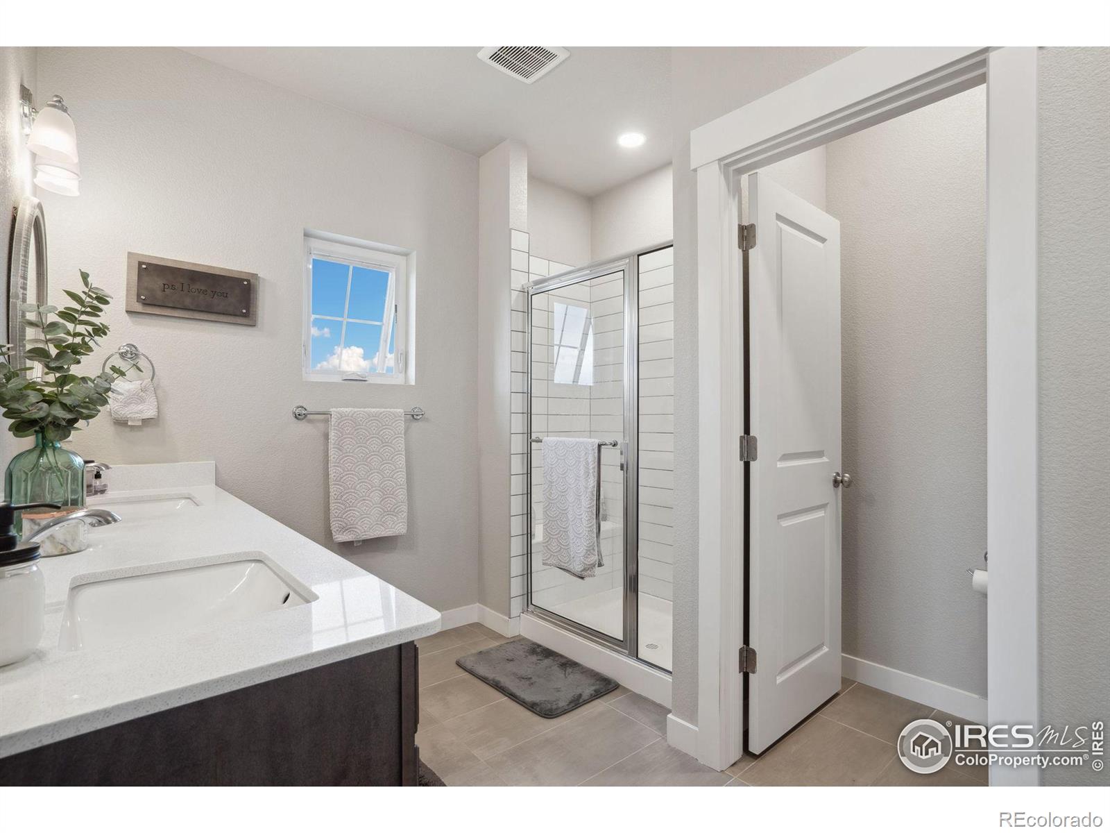 MLS Image #13 for 4122 s park drive,loveland, Colorado