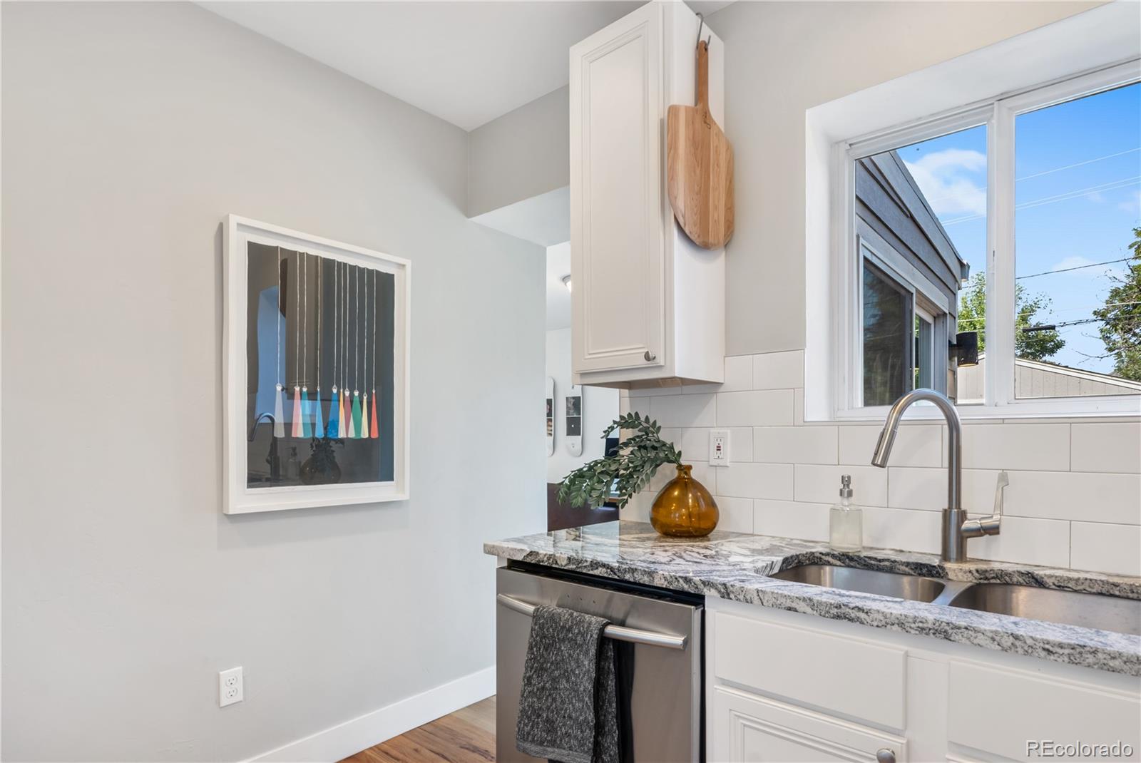 MLS Image #12 for 1181 s clarkson street,denver, Colorado