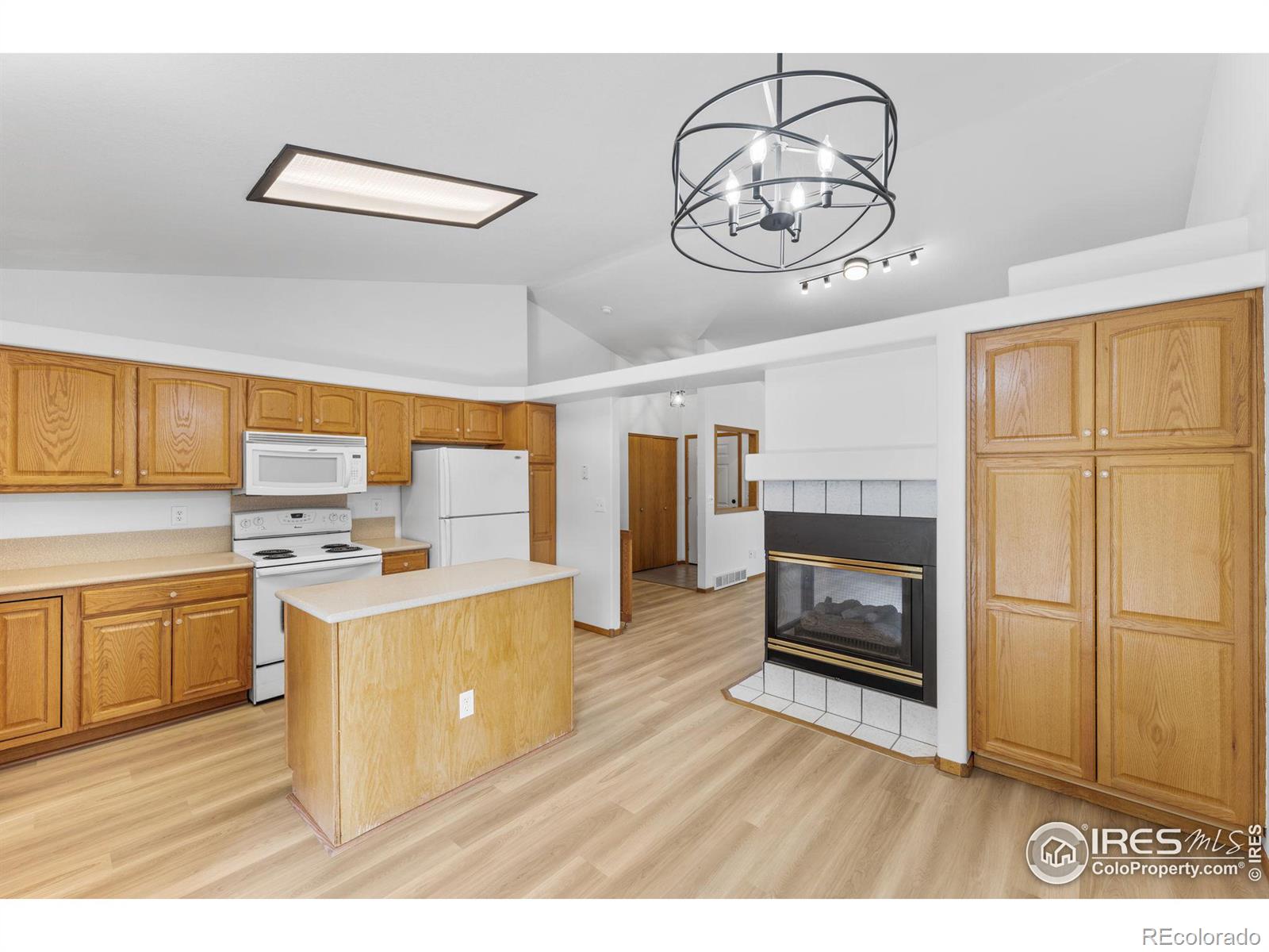 MLS Image #10 for 1723  sumac street,longmont, Colorado