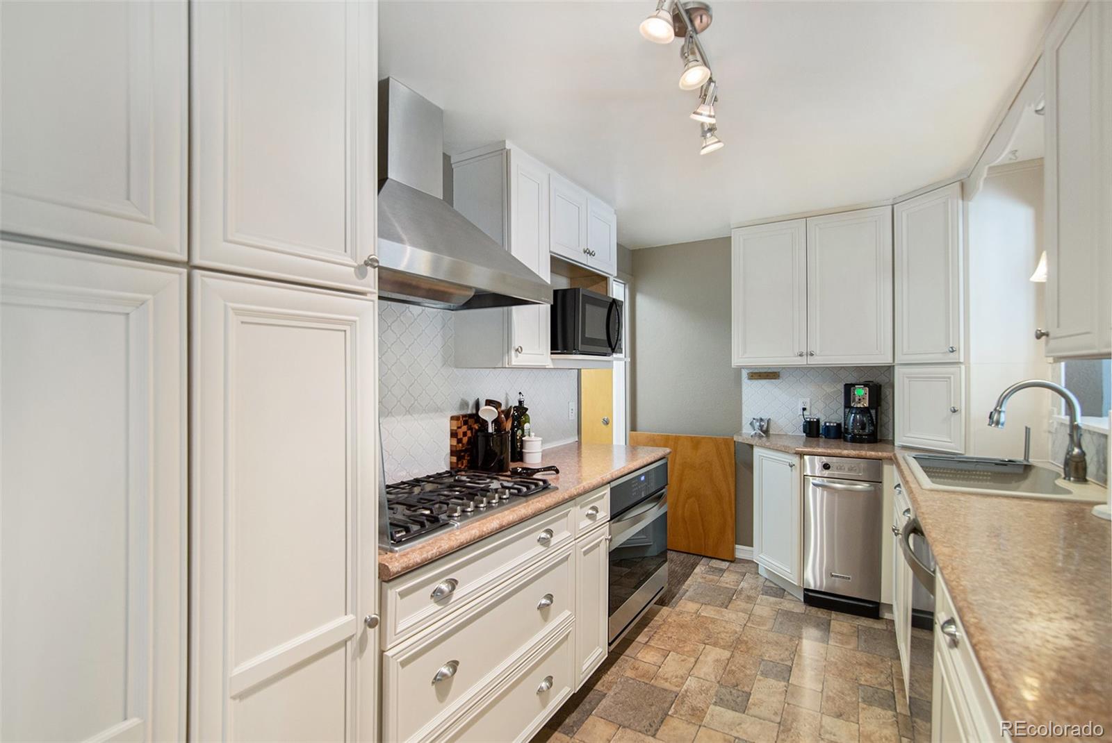 MLS Image #3 for 5950 w colgate place,denver, Colorado