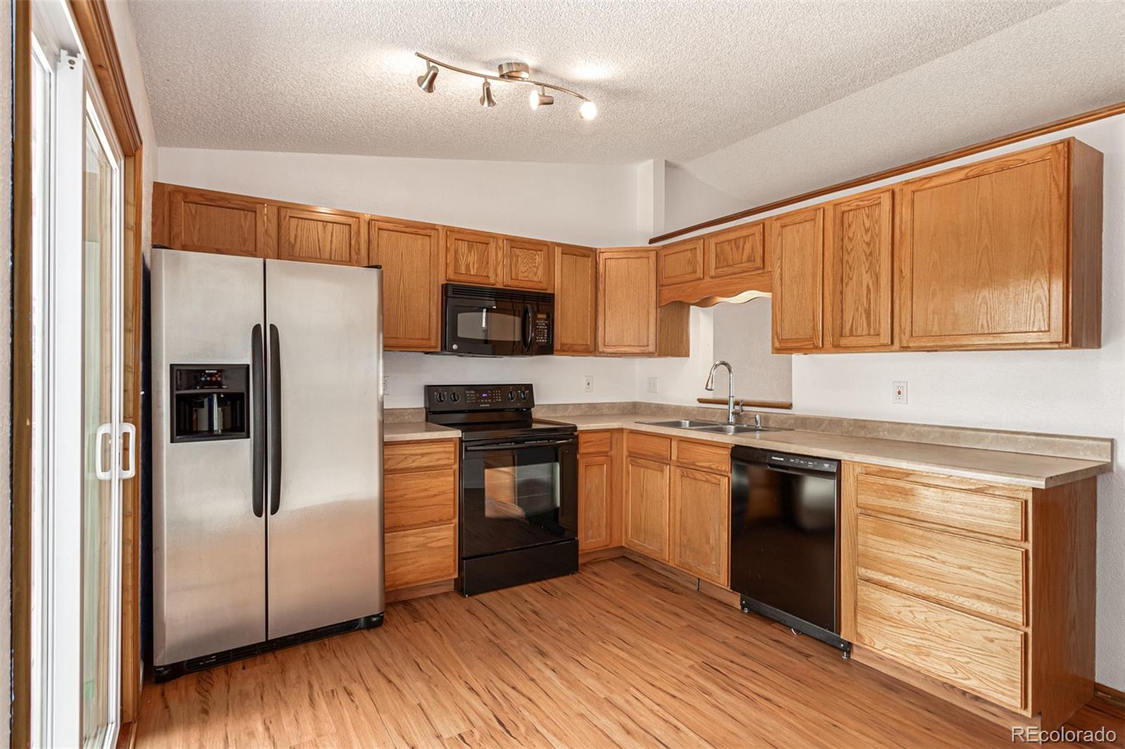 MLS Image #4 for 4942 s hoyt street,littleton, Colorado