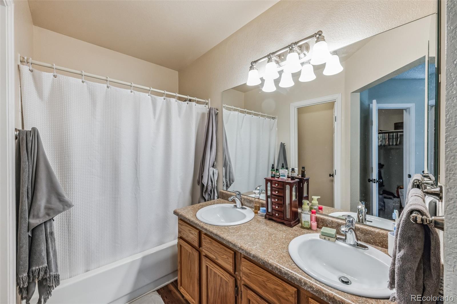 MLS Image #12 for 12076  elm way,thornton, Colorado