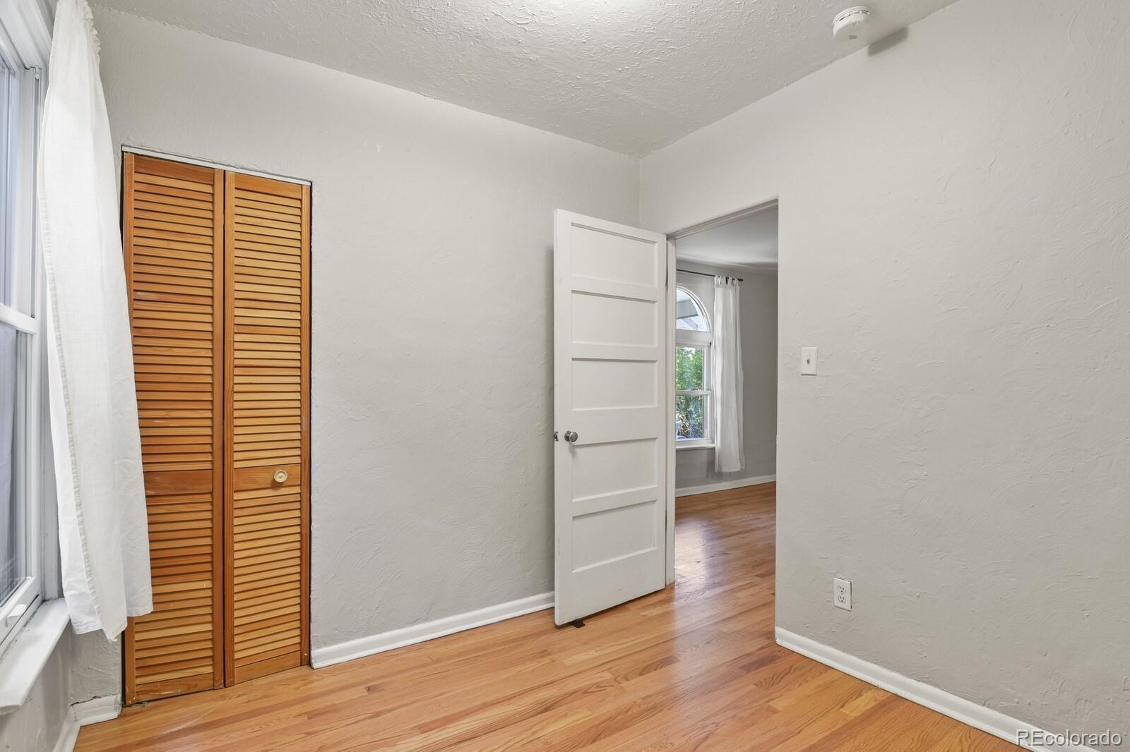 MLS Image #11 for 3449 w 33rd avenue,denver, Colorado