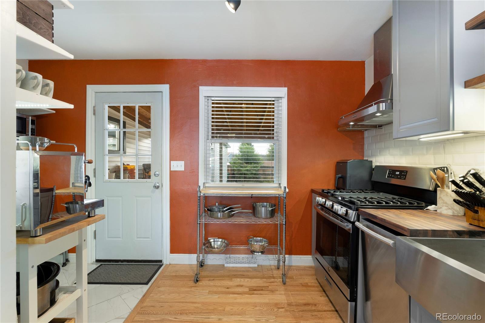 MLS Image #9 for 919  lowell boulevard,denver, Colorado