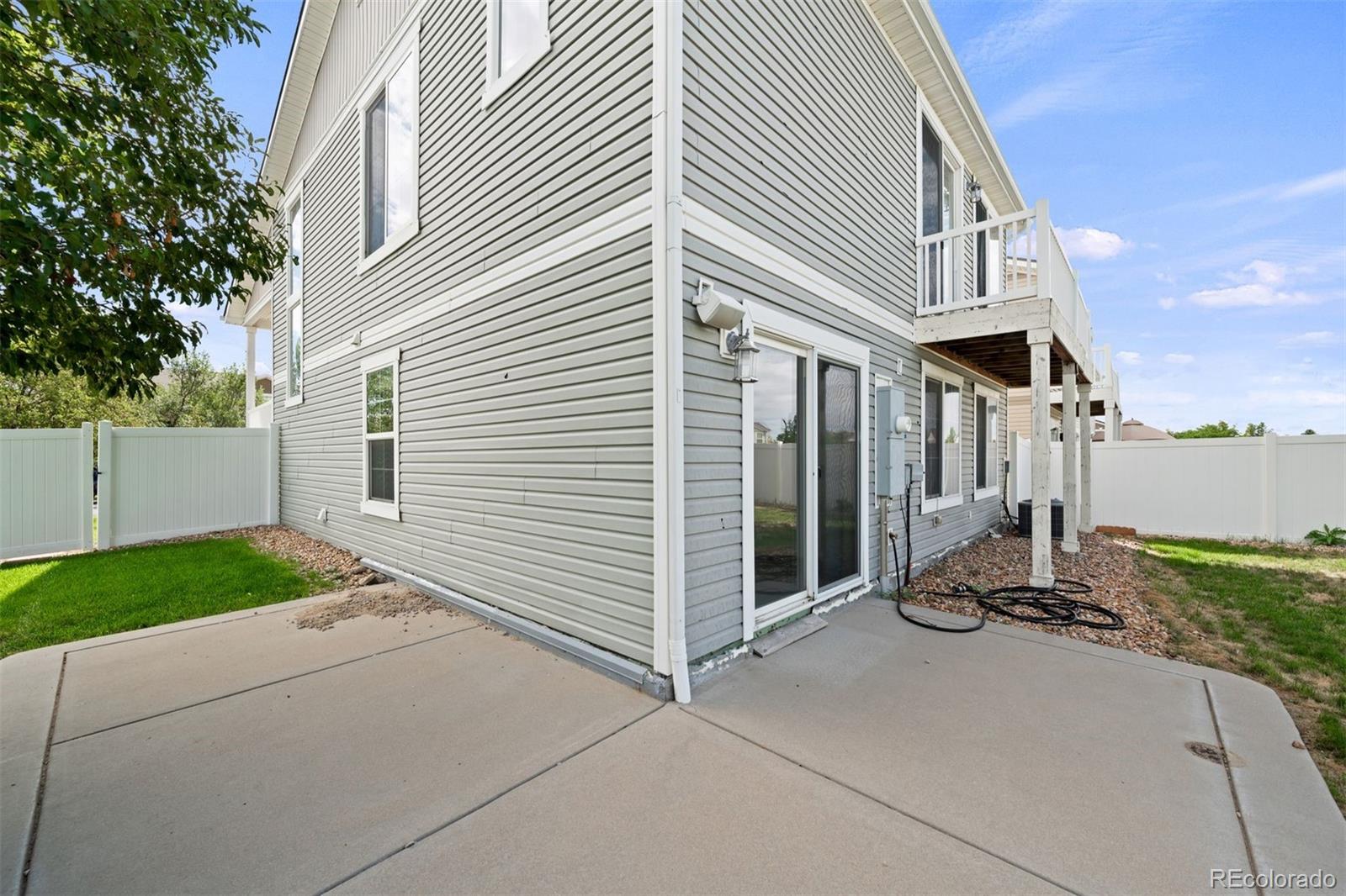 MLS Image #15 for 5559  killarney street,denver, Colorado