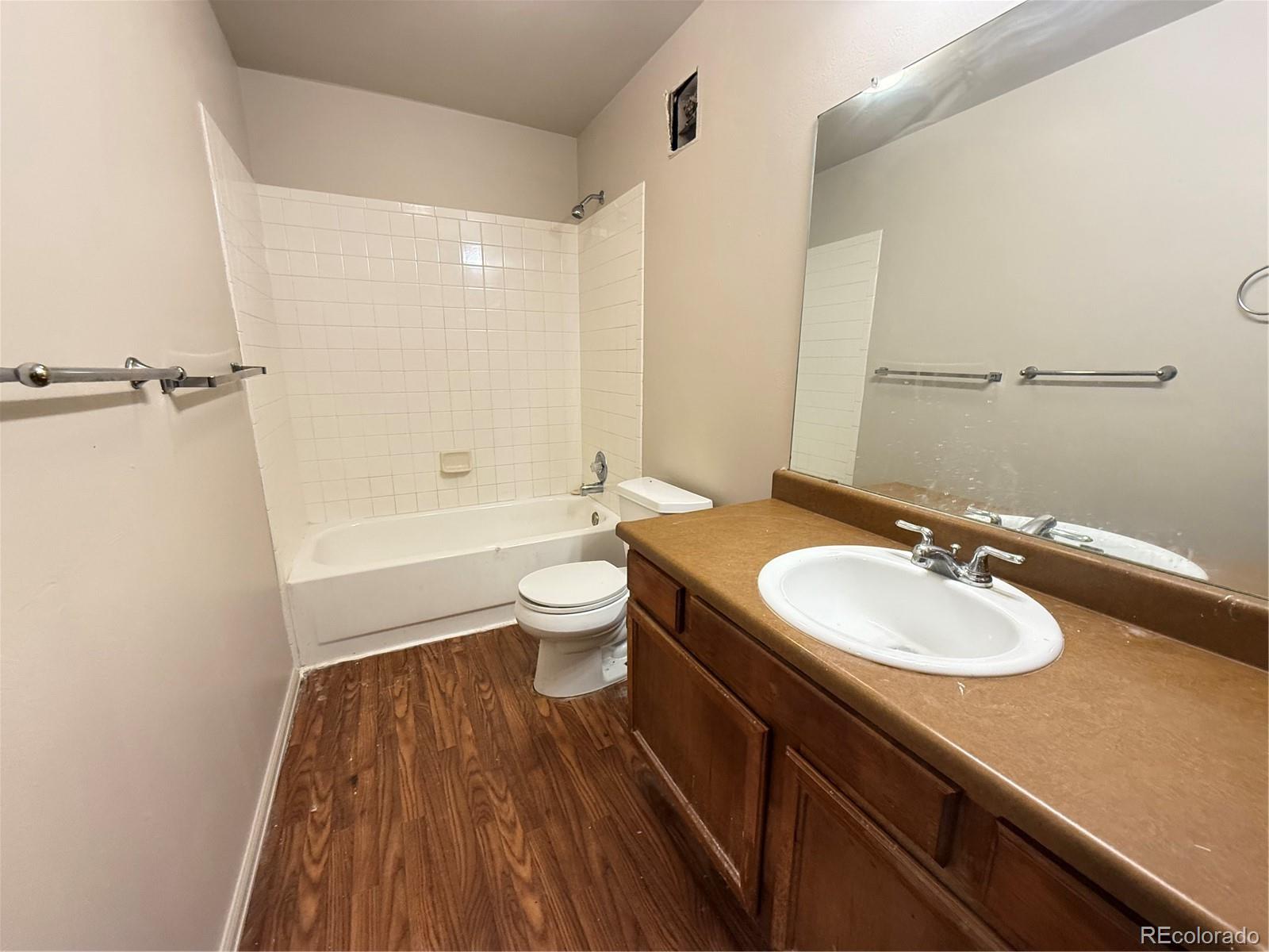 MLS Image #6 for 1074 s dearborn street,aurora, Colorado